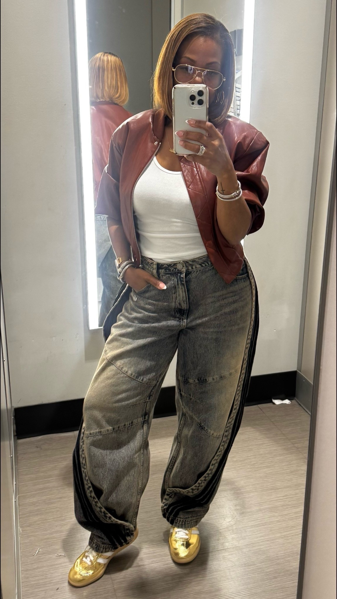 These jeans are everything! 

#LTKootd #LTKMothersDay #LTKMidsize