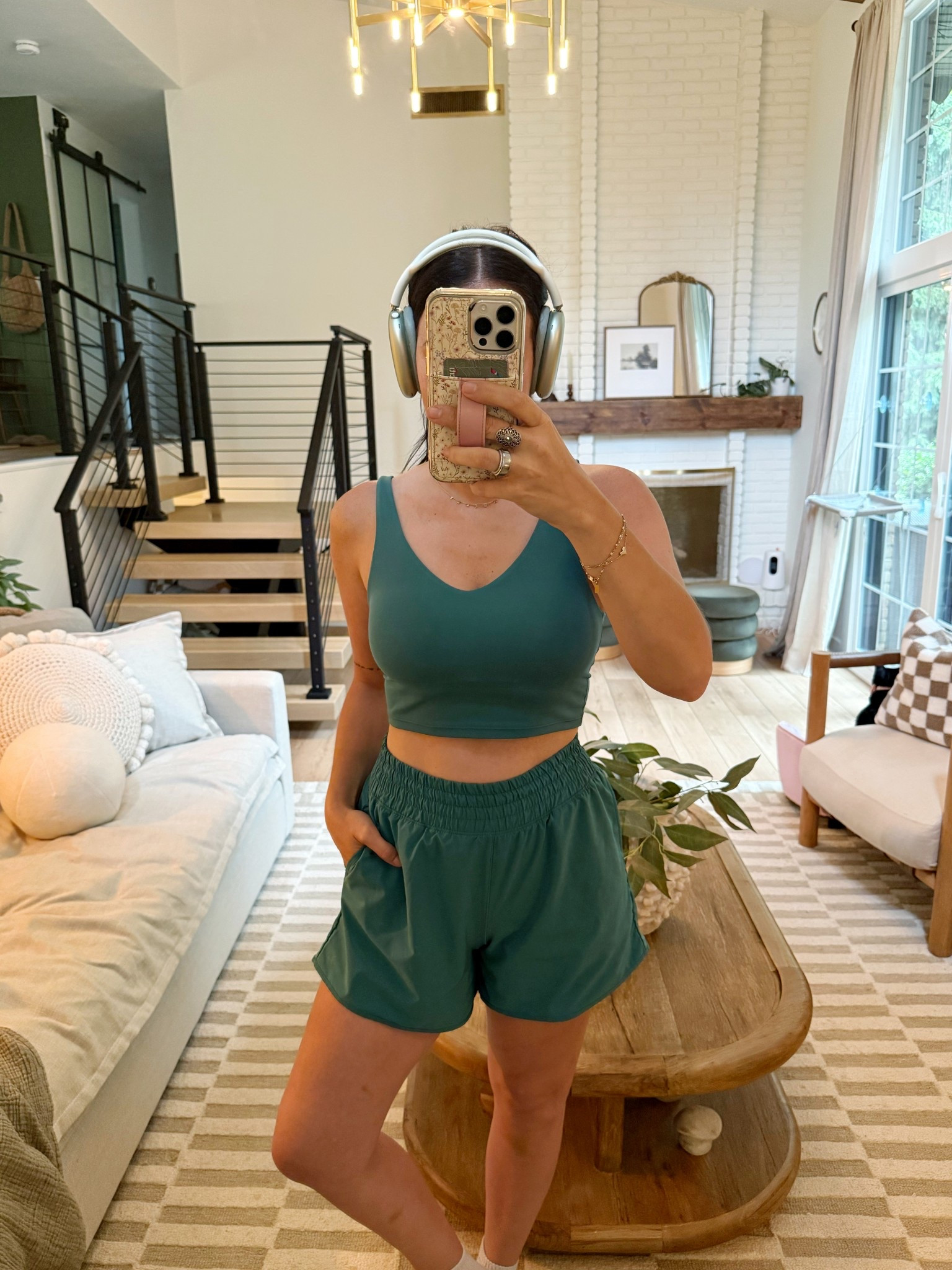 This workout set is my FAVORITE. So comfy, the shorts are longer and really breathable. Wearing a small in the shorts and medium in the top. #workout #aerie #workoutset 

#LTKSaleAlert #LTKActive #LTKHome