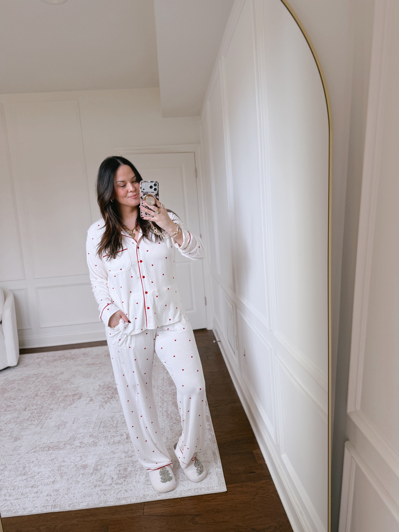 Coziest cloud knit jamas with pockets!! I wear a large.. 

 #LTKootd #LTKmomlife #LTKMidsize