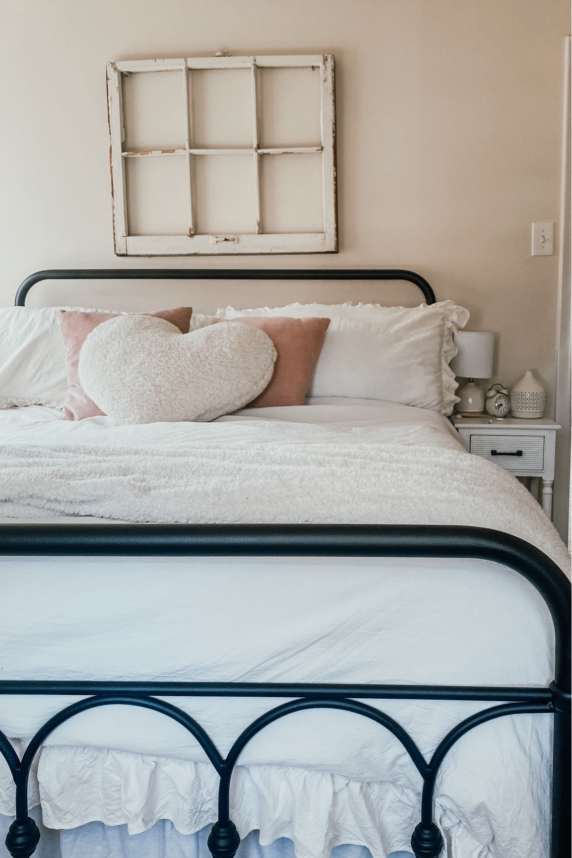 Valentines decor bedroom Amazon valentine finds 

#LTKfindsunder50 #LTKMostLoved #LTKhome