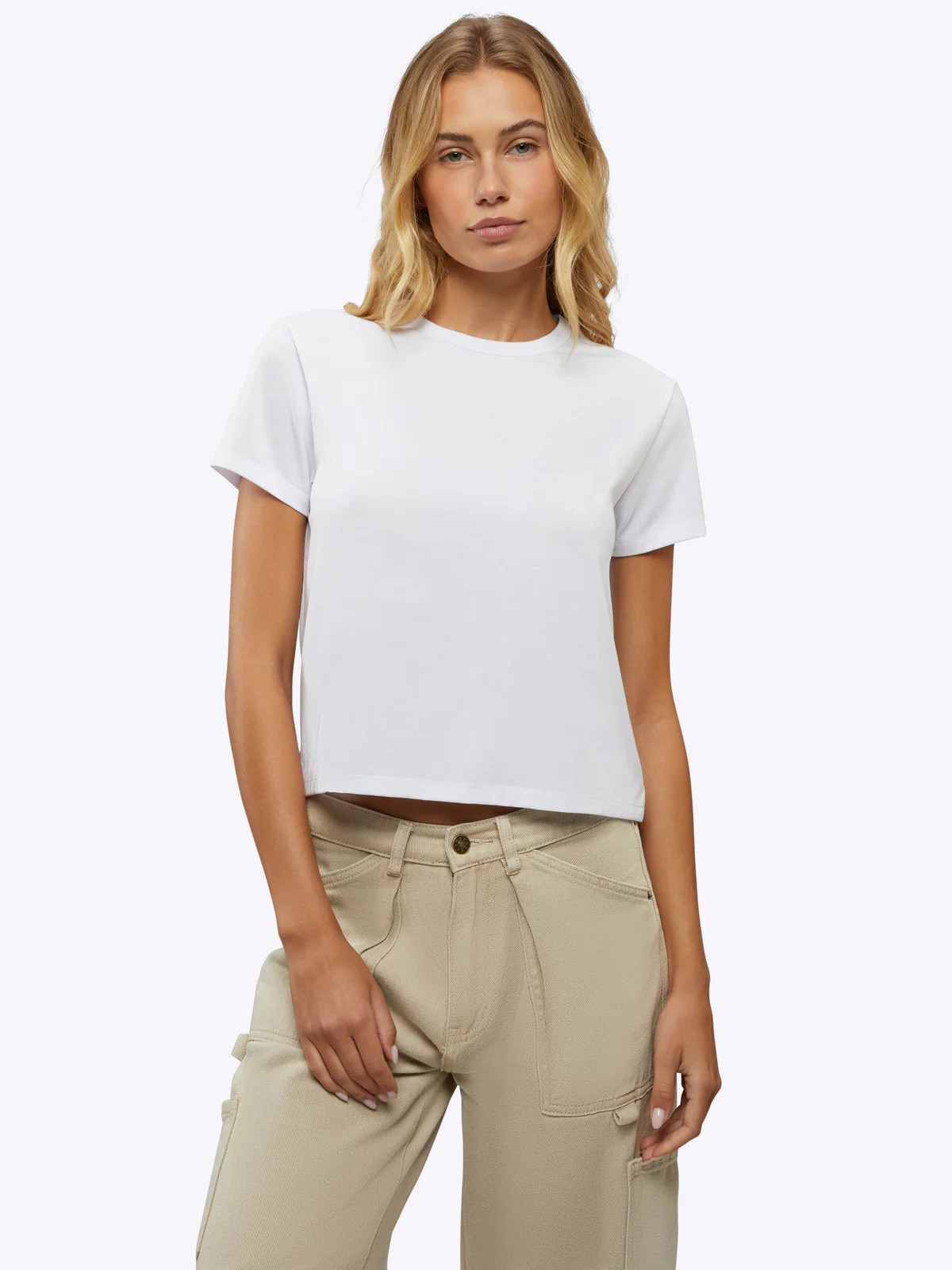 Women’s Wrinkle-Free Plain White T-Shirt | Cuts Clothing | Cuts Clothing Inc.