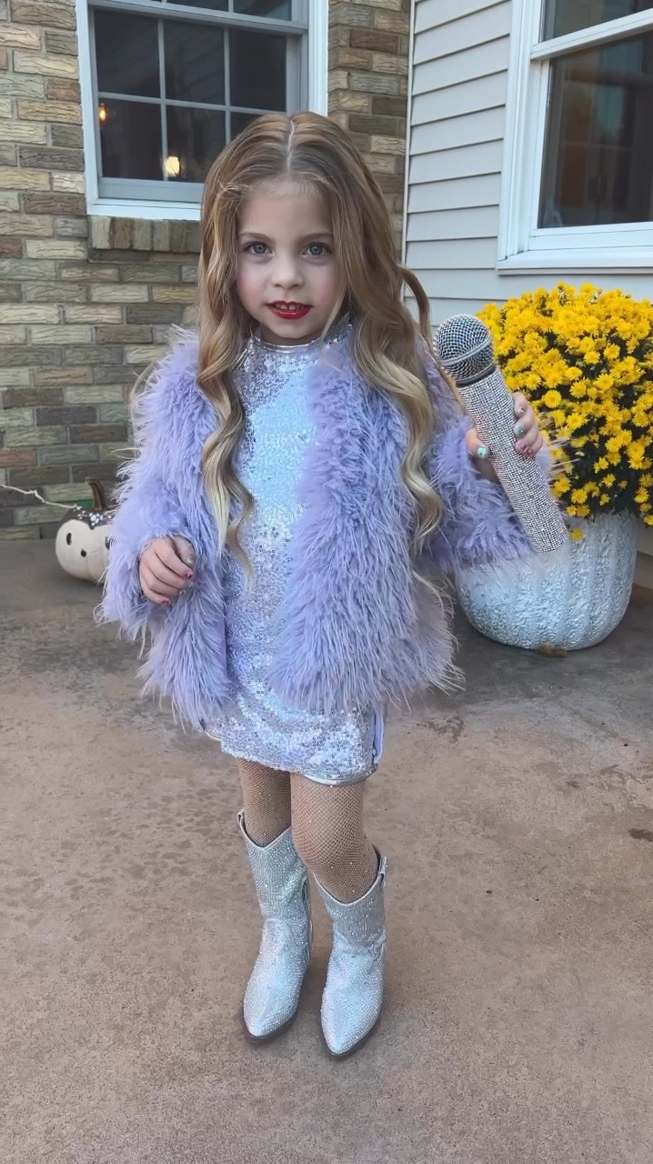 Taylor Swift Eras Tour Concert Halloween Costume Toddler Kids Sequin Sparkle Purple Fur Fuzzy Coat Rhinestone Microphone Red Lipstick Pop Star Trunk or Treat 

#LTKHalloween 

#LTKKids #LTKParties