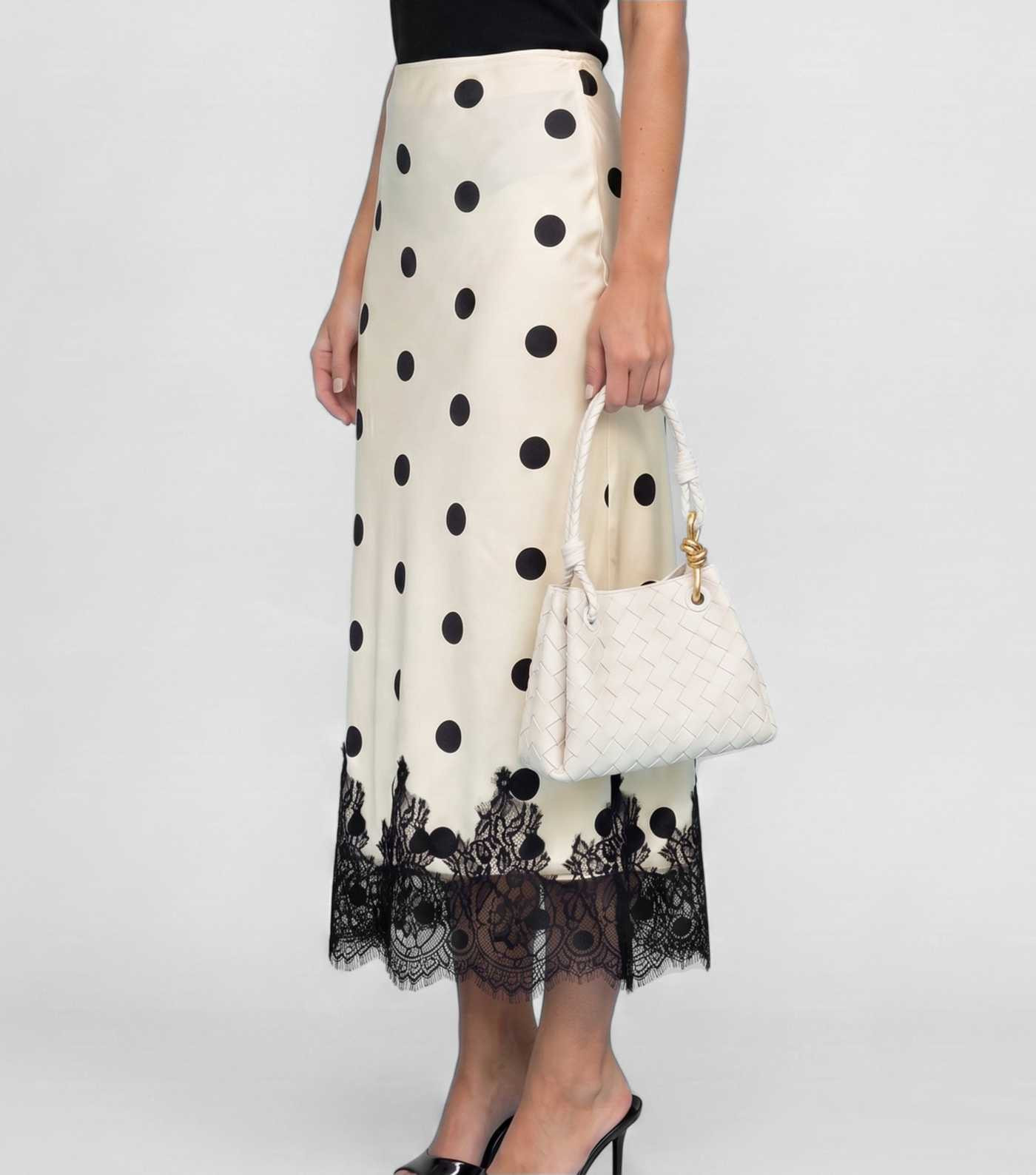 Urban Bliss White Satin Polka Dot Lace Hem Maxi Skirt | New Look | New Look (UK)
