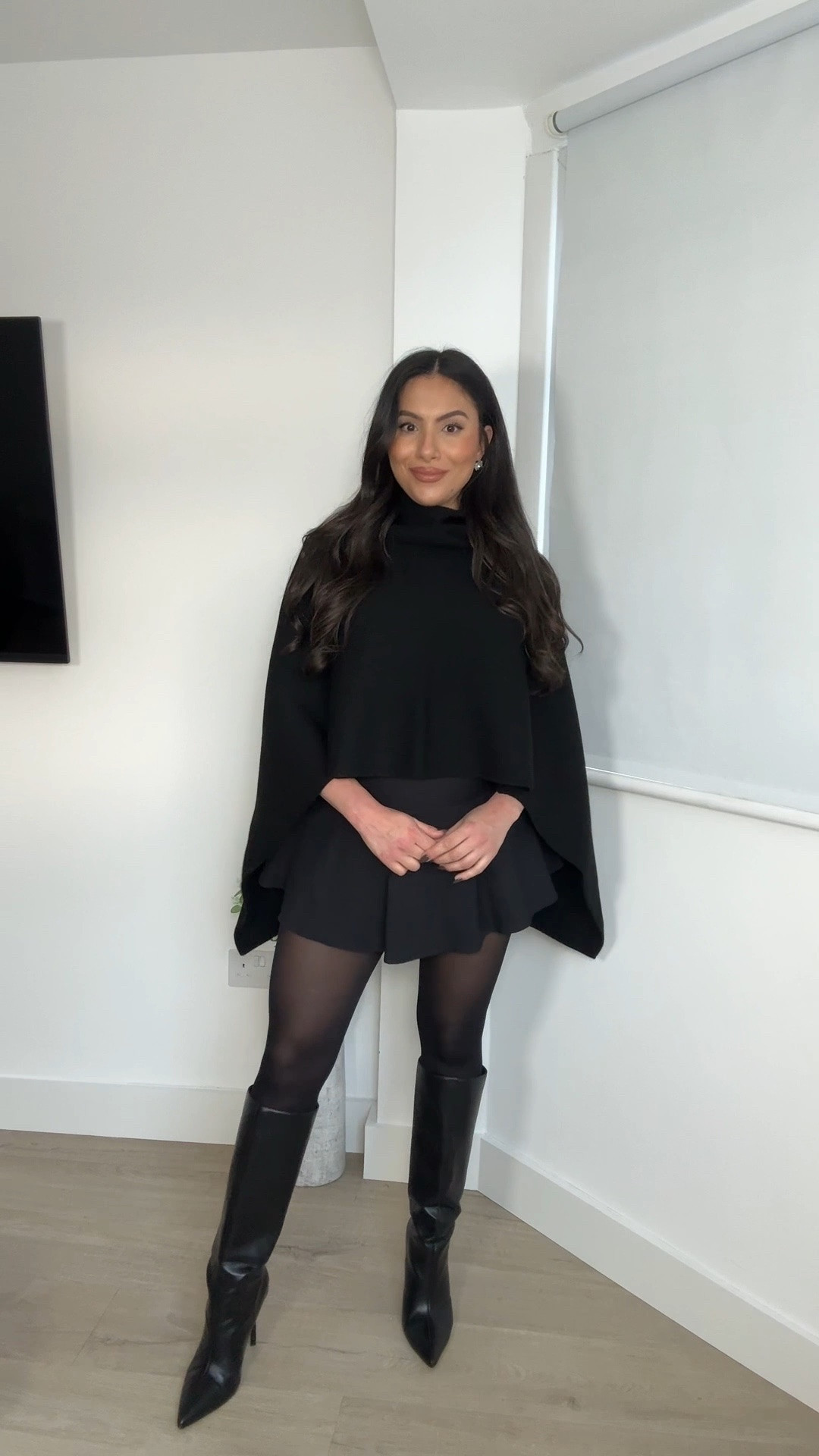 Cape of DREAMS 🖤

H&M, black boots, dressy, mini skirt, skirt, festive, date night 

#LTKdatenight #LTKfestive #LTKuk