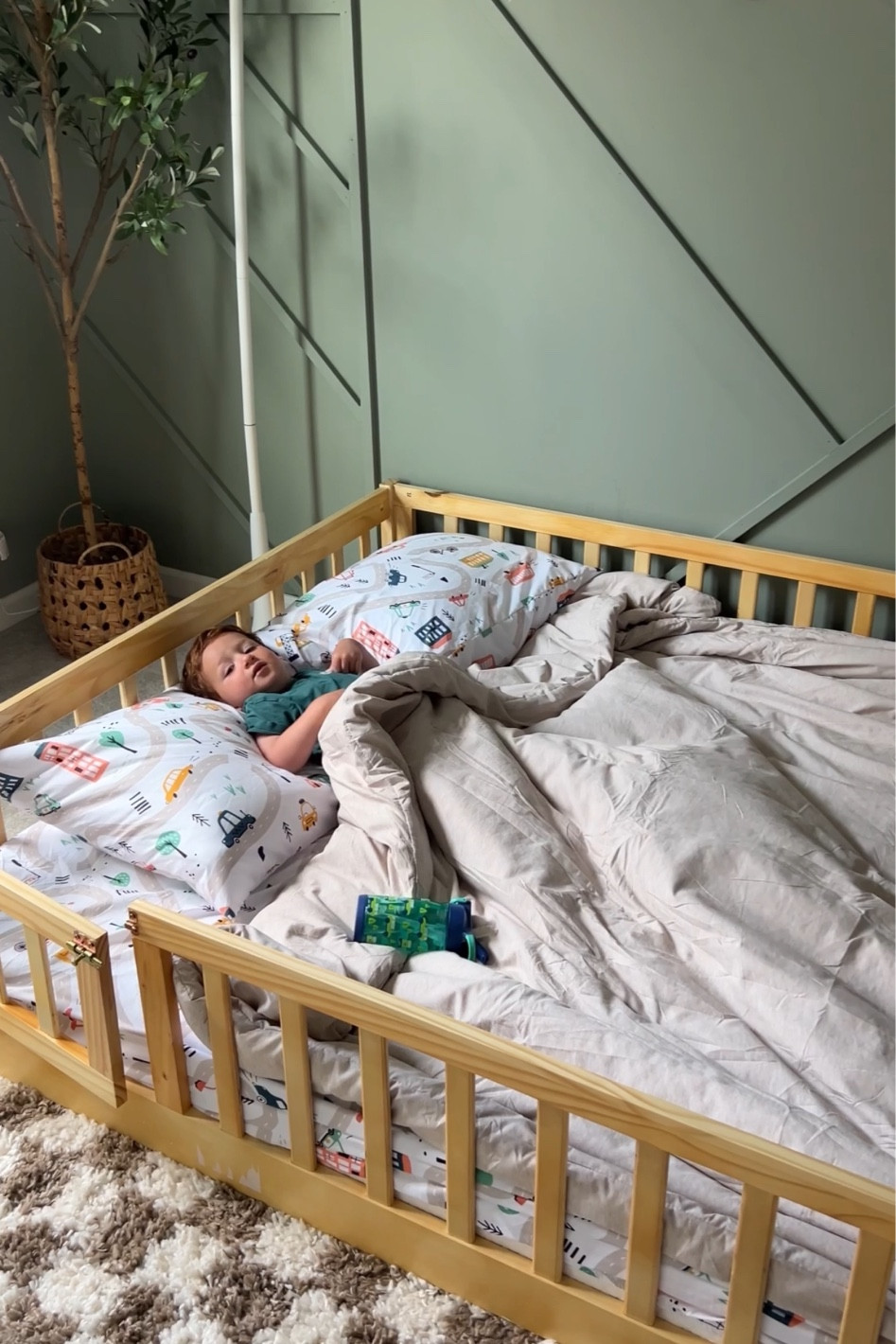 big boy bed!! 

#LTKxNSale #LTKKids #LTKFamily