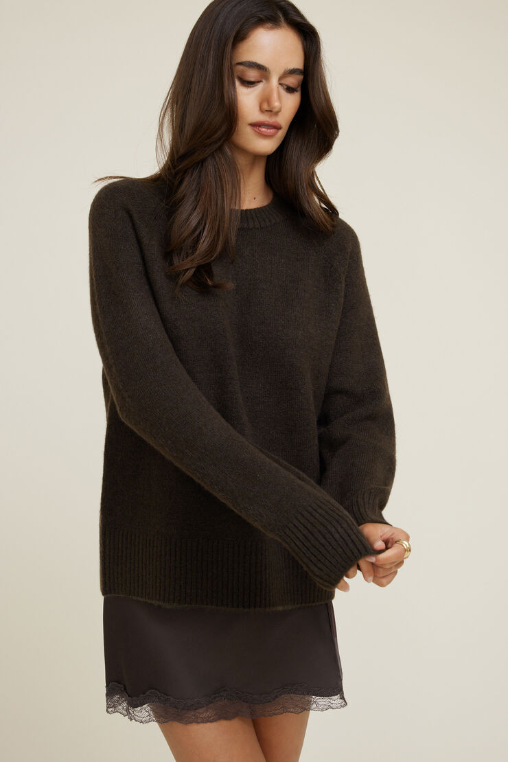 Rory Oversized Sweater | Dynamite Clothing