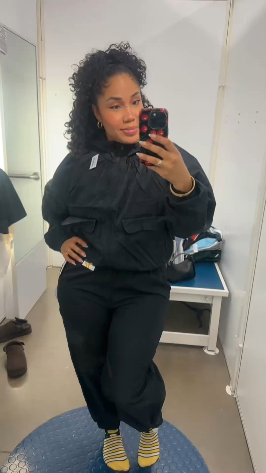 Okay this is hands down my favorite from the whole haul.

This windbreaker set with the hood is perfect for those sports mornings when the weather is all over the place… raining, chilly, or just early. It’s lightweight, easy to throw on, and still looks put together without trying.

This is that “I still wanna be a cute mom at the field” outfit. Perfect for track meets, school drop offs, errands, or any on-the-go morning.

And yes… it’s on sale right now which makes it even better 👀

#sportmom #momstyle #athleisurewear #casualoutfit #oldnavyhaul #windbreakerset #springoutfits #ltkstyle

#LTKootd #LTKSeasonal #LTKSaleAlert