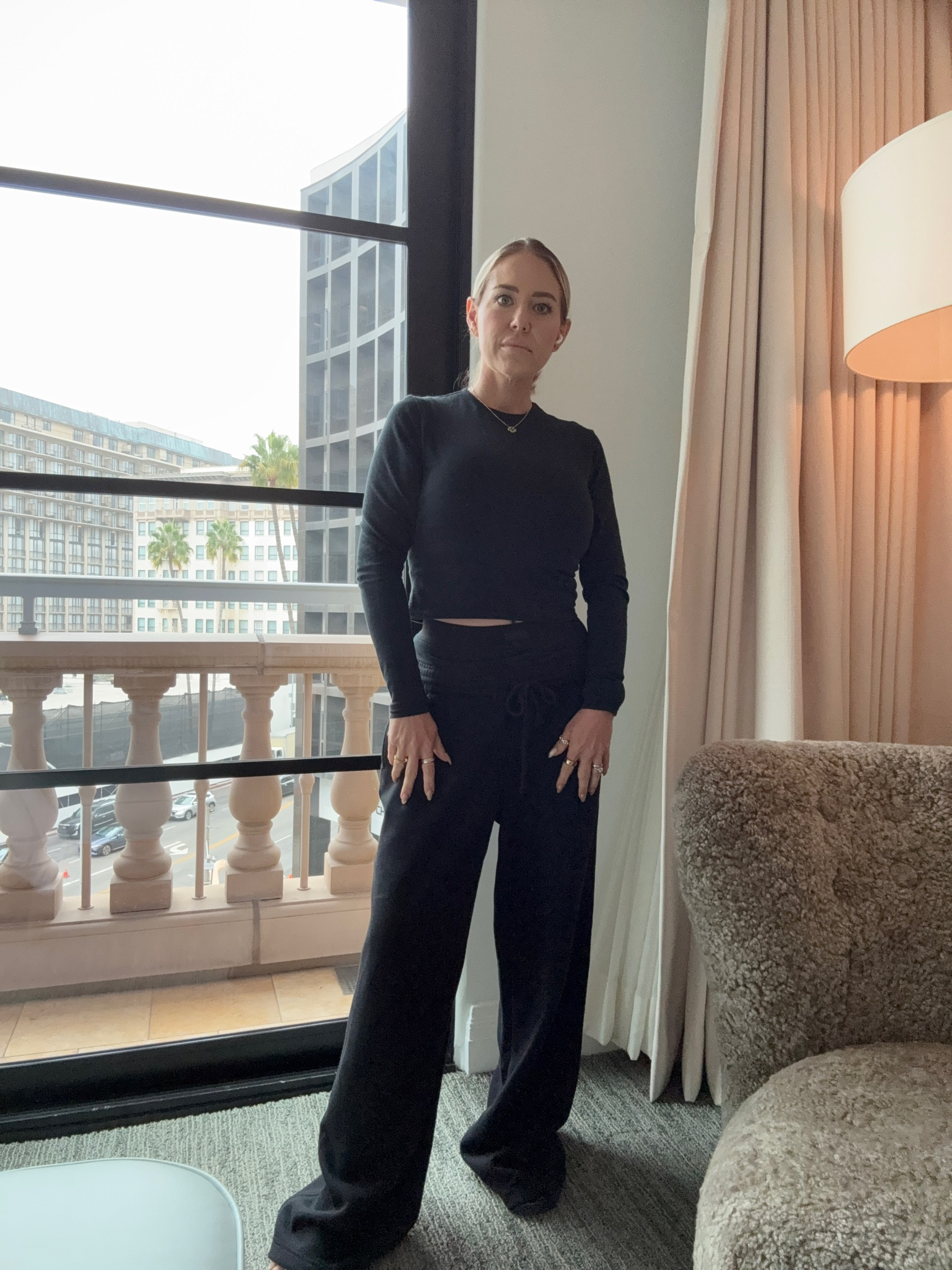 Always loving sets! And currently obsessed with almost everything #skims. 