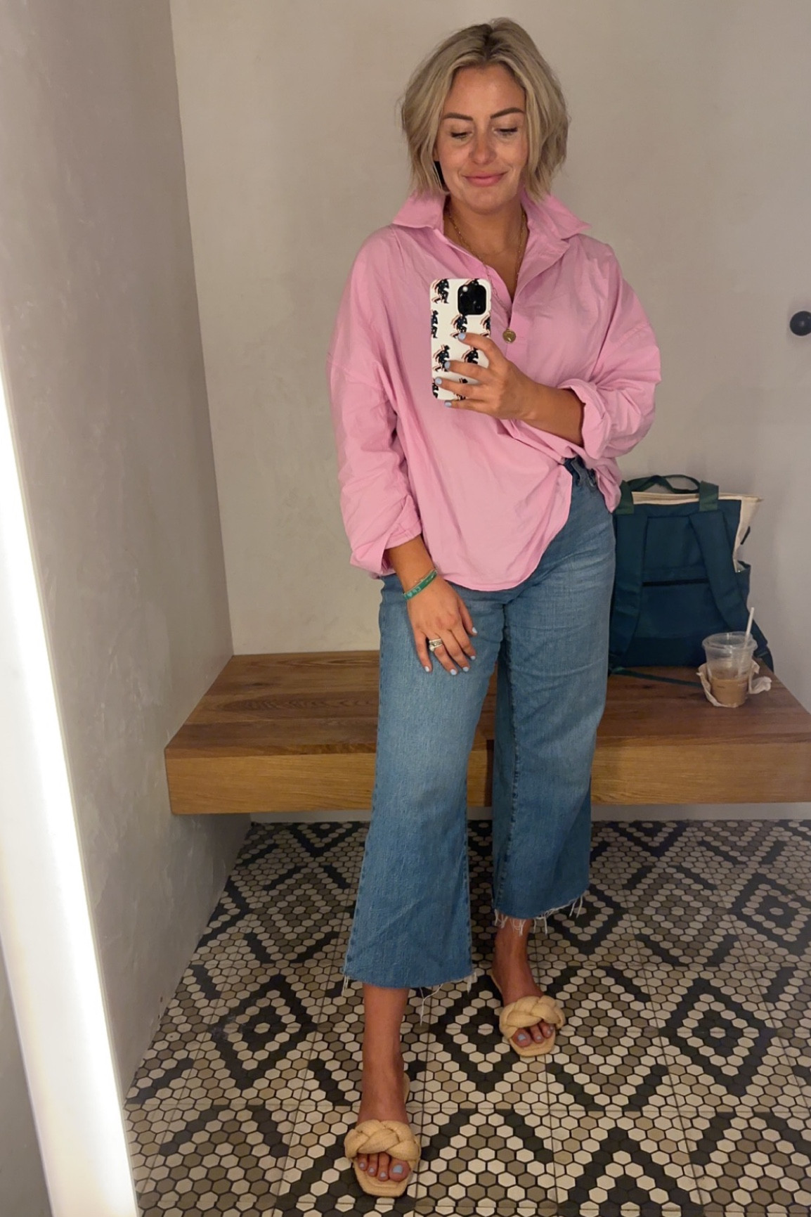 This week’s closet newbies include: #anthropologie #tuckernucking #tnuck #tuckernuck #jcrew #madewell #loefflerrandall #joannabraided #toddlerclothes #toddlerstyle #vineyardvines #palmbeach #wpb #gardensmall #poplin #popover #poplinpopover