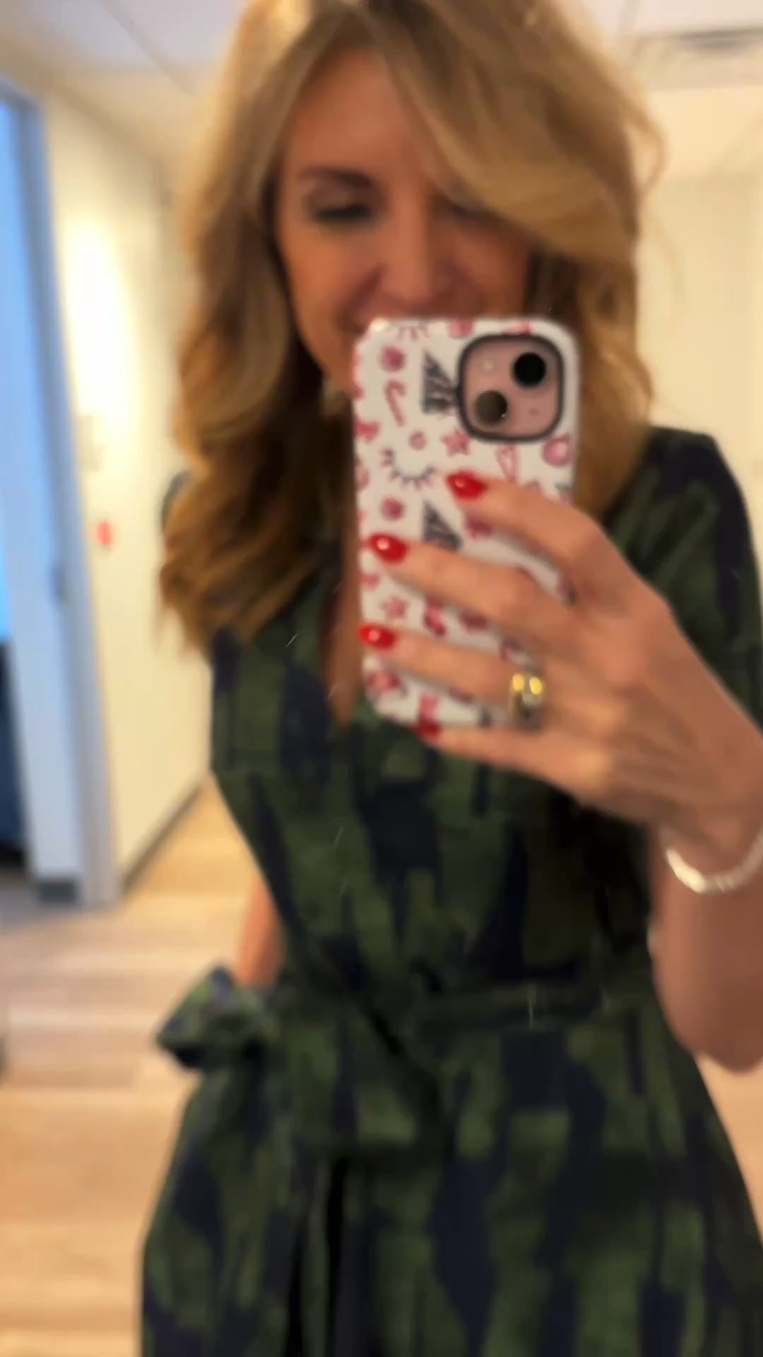 Who else loves a dress with extra “swirl and twirl-ability??”

Here’s the #BadgleyMischka dress from #RentTheRunway that I wore on air today! 

I’m also linking all the clearance-priced Homeworx home fragrance items I presented..the Easter Ceramics may already be sold out because of the price for a set of three but fingers crossed they’re still available! 



#LTKdayinmylife #LTKHome #LTKootd