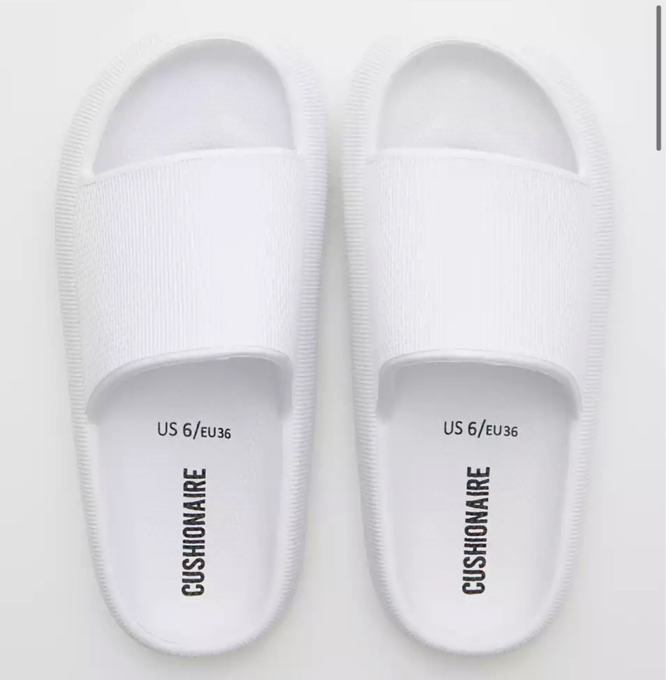 Aerie, slides, black slides, cushionaire, sandals, activewear, summer outfit, vacation outfit, loungewear, white slides 

#LTKSale #LTKFind #LTKshoecrush