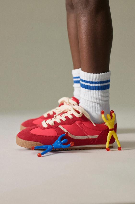 THREE-PACK OF STRIPED LONG SOCKS | Zara US