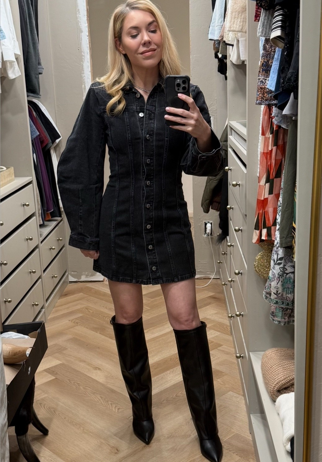 This dress has the cutest fit and is on major sale! 

#LTKHoliday #LTKFindsUnder50 #LTKSaleAlert