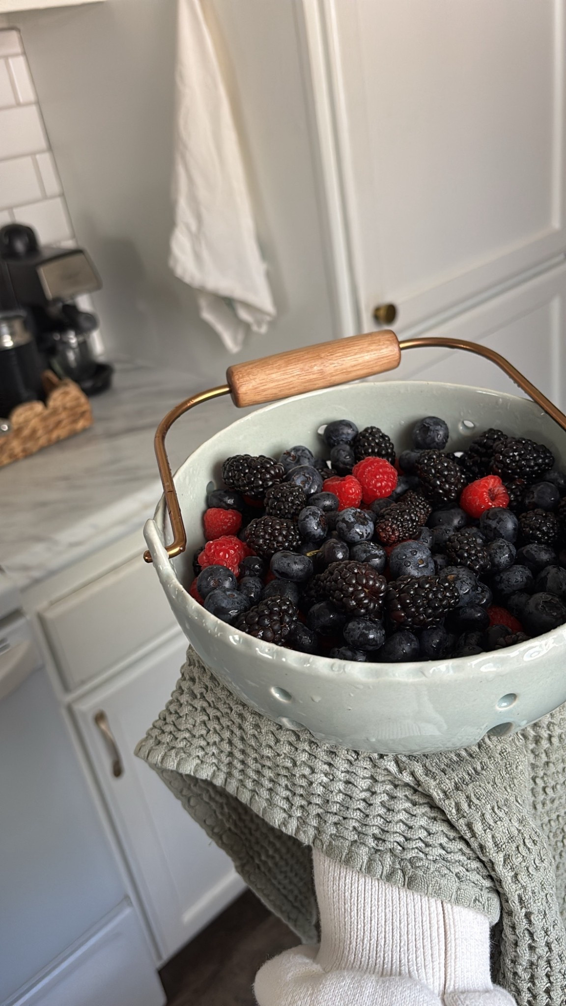 Berry container 🍓🫐 

#LTKHome #LTKmomlife #LTKdayinmylife