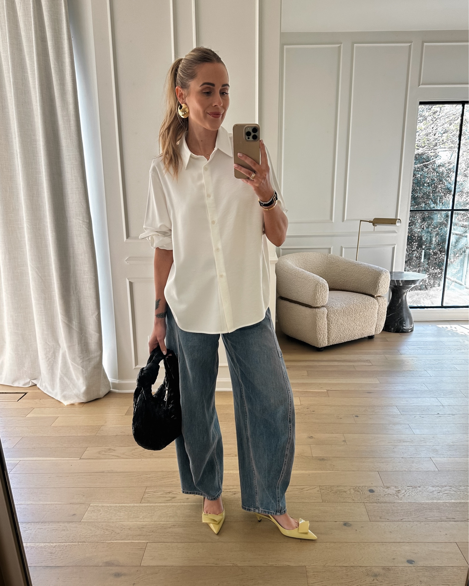 Shirt runs BIG (wearing xs) 
Jeans tts
Earrings vintage
#fashionjackson #nashvilleoutfits #springoutfits 

#LTKstyletip #LTKover40 #LTKfindsunder100