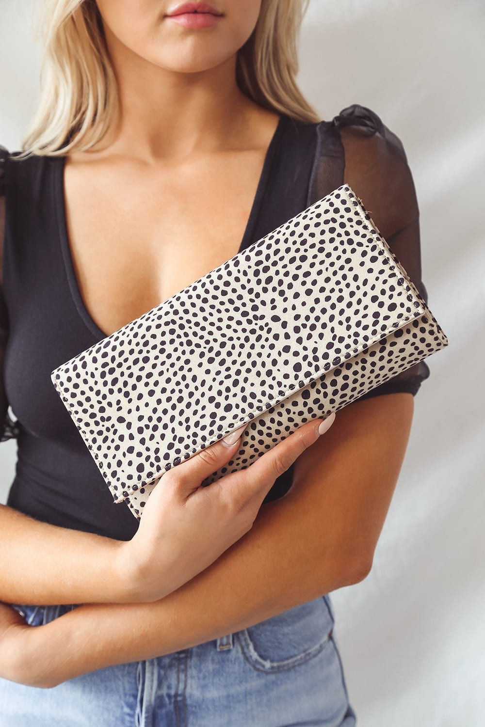 We're Going Out Beige Cheetah Print Clutch | Lulus (US)