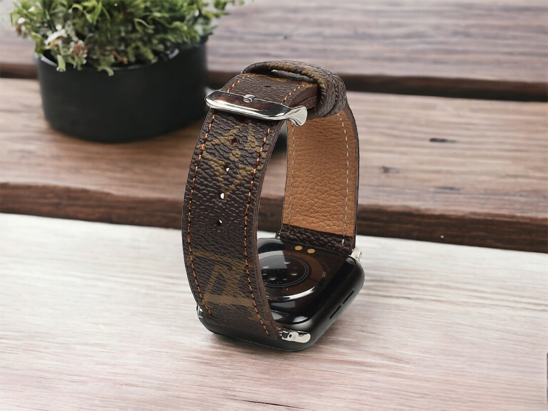 Leather Apple Watch Band 38/40/41/42/44/45/49mm Ultra for Men Women, Compatible With Iwatch Serie... | Etsy (US)