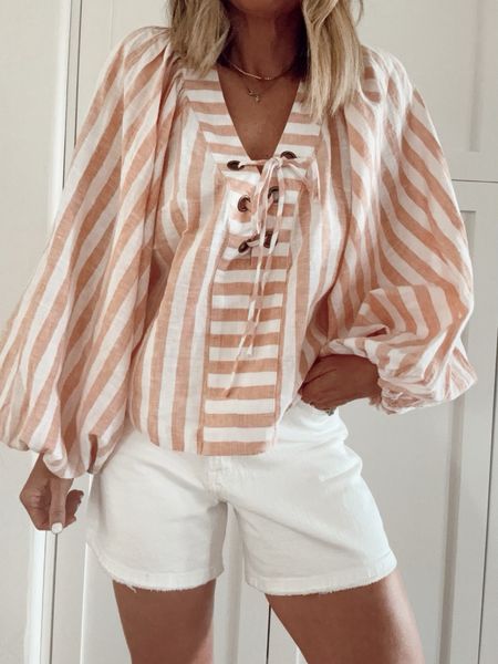 Linen lace up top size small
Summer outfit inspo 

#LTKStyleTip