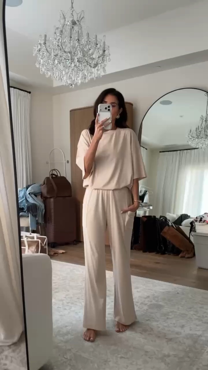 New matching set from Amazon! I’m just shy of 5-7” wearing th size small in the color beige #stylinbyaylin #amazon#amazonfind

#LTKgrwm #LTKOver40 #LTKootd