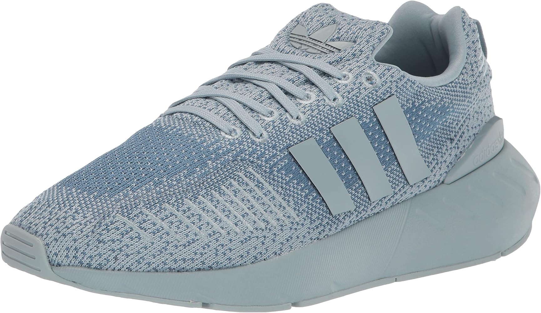 adidas Originals Women's Swift Run 22 Sneaker | Amazon (US)