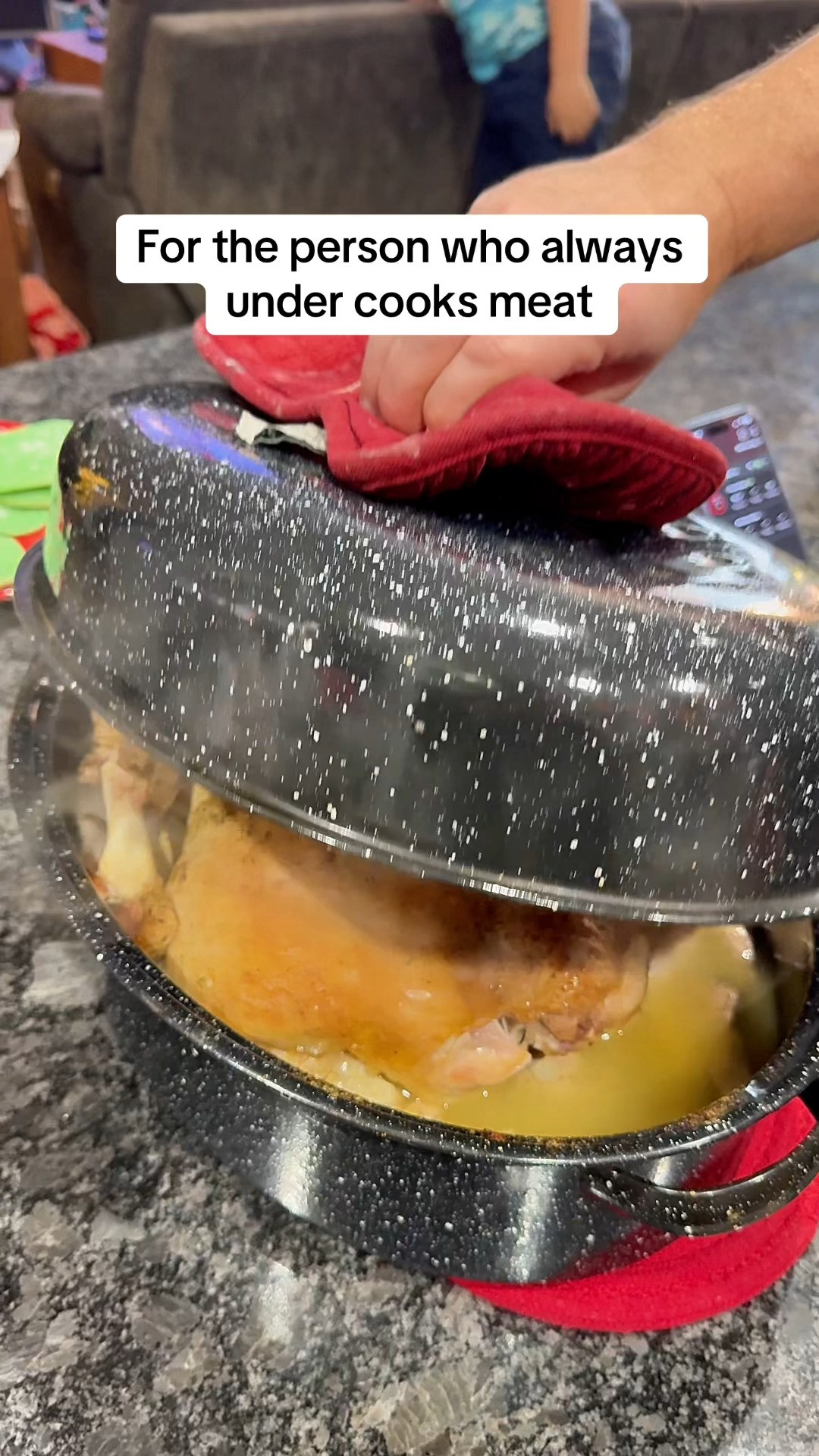 🍗 A gift that’s actually useful… and ensures no one serves you undercooked meat ever again 😂🔥 #meatthermometer #kitchenfinds 

 #LTKmomlife #LTKfoodie #LTKHome