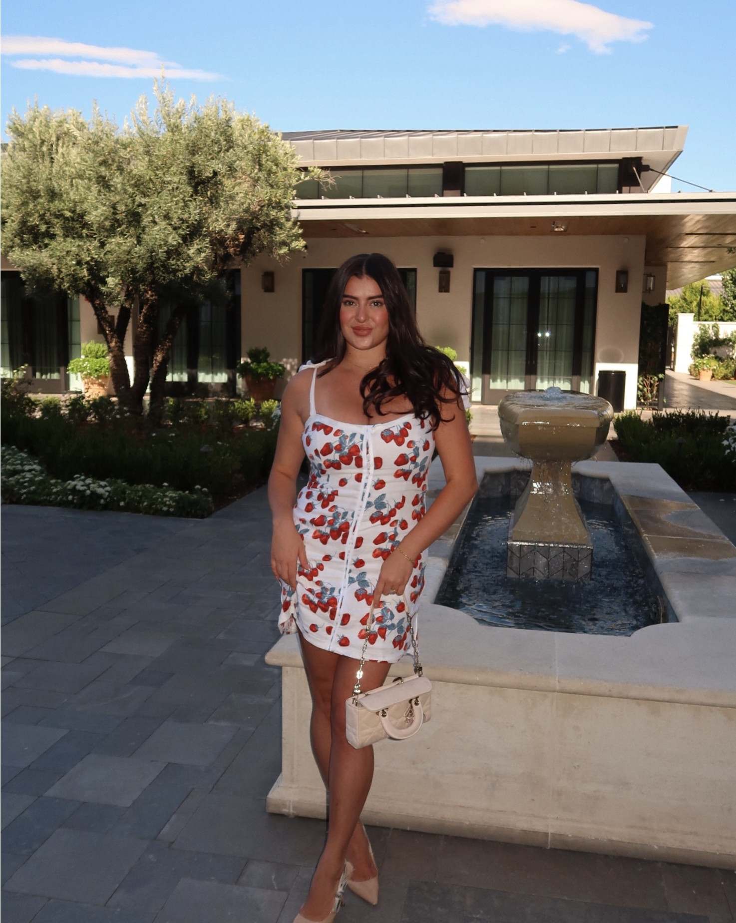 Cutest dress🍓

#LTKSeasonal #LTKMidsize #LTKParties