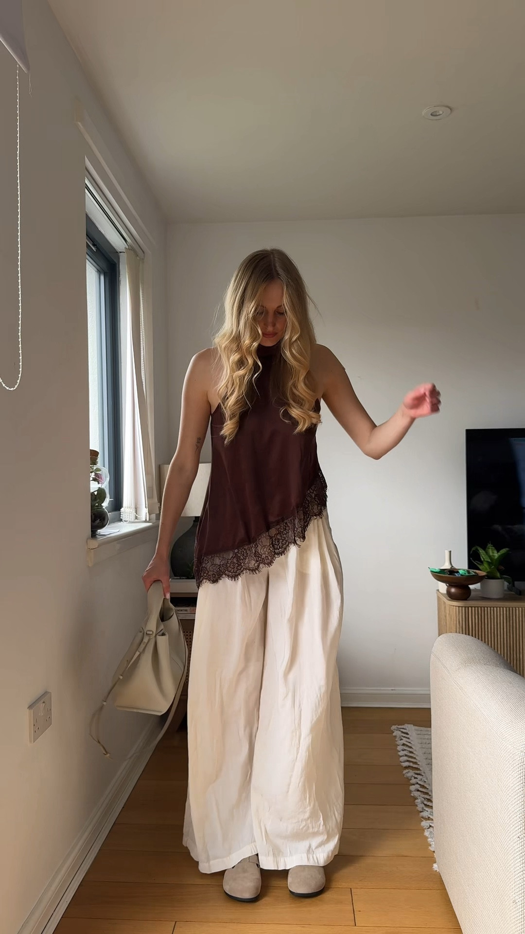 White trousers outfit inspo for spring 🤎
#outfitinspo#springoutfit#fashion#whitetrousers#chicstyle

#LTKspring #LTKuk #LTKsummer