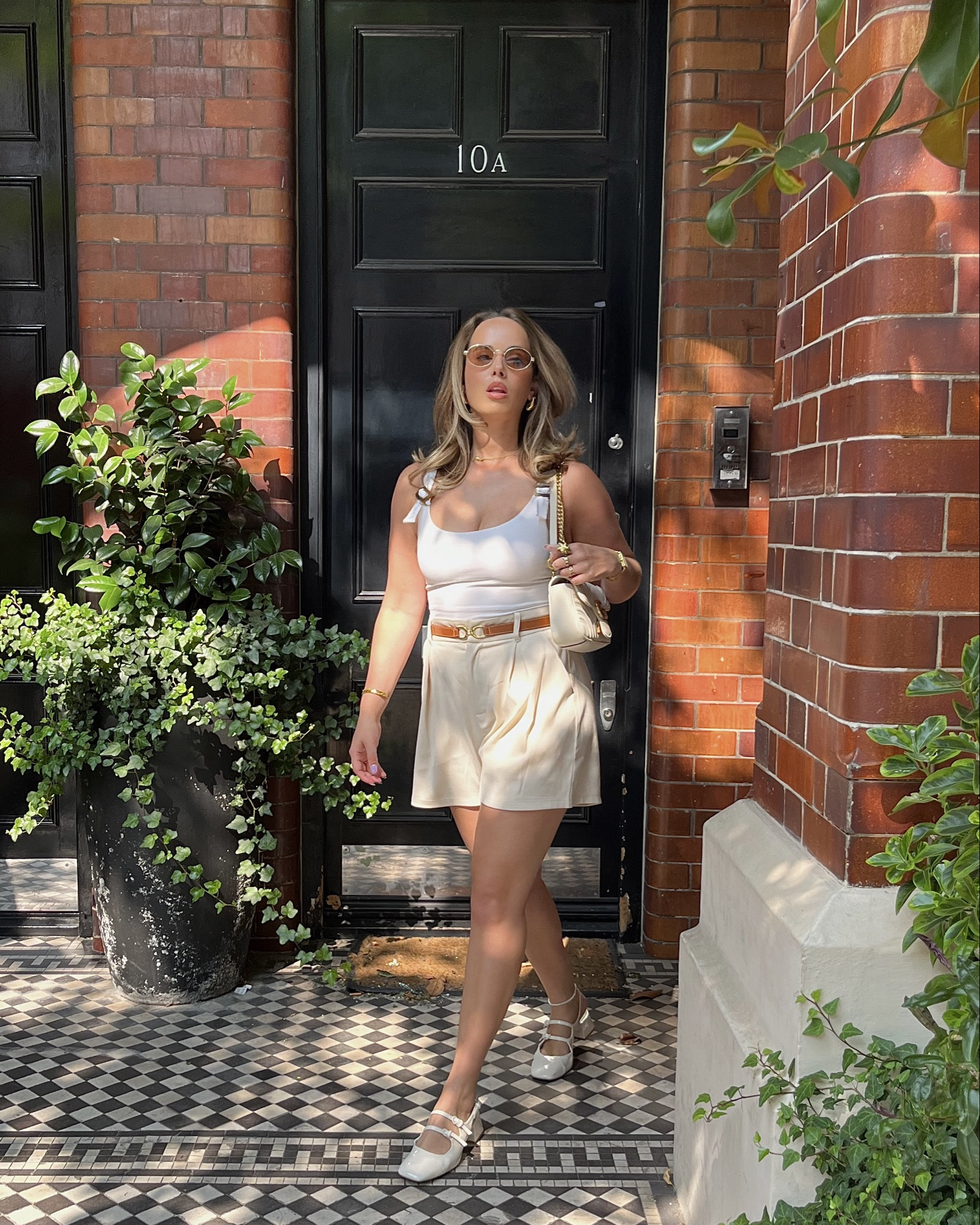 Classy summer outfit idea #classystyle #chic 

#LTKsummer #LTKstyletip #LTKuk