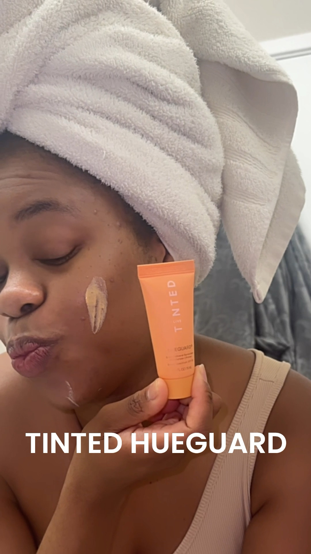 3 in 1: Sunscreen • Moisturizer • Primer by LIVE TINTED 🌞