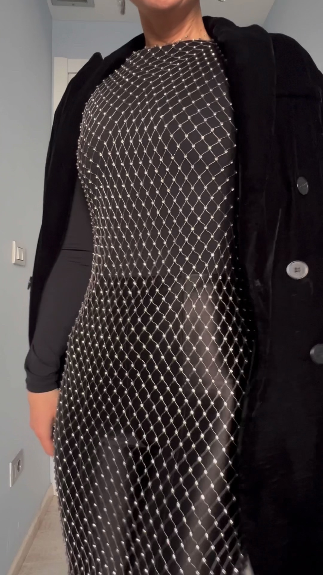 Rhinestone Mesh Dress style

#LTKparties #LTKeurope #LTKover40