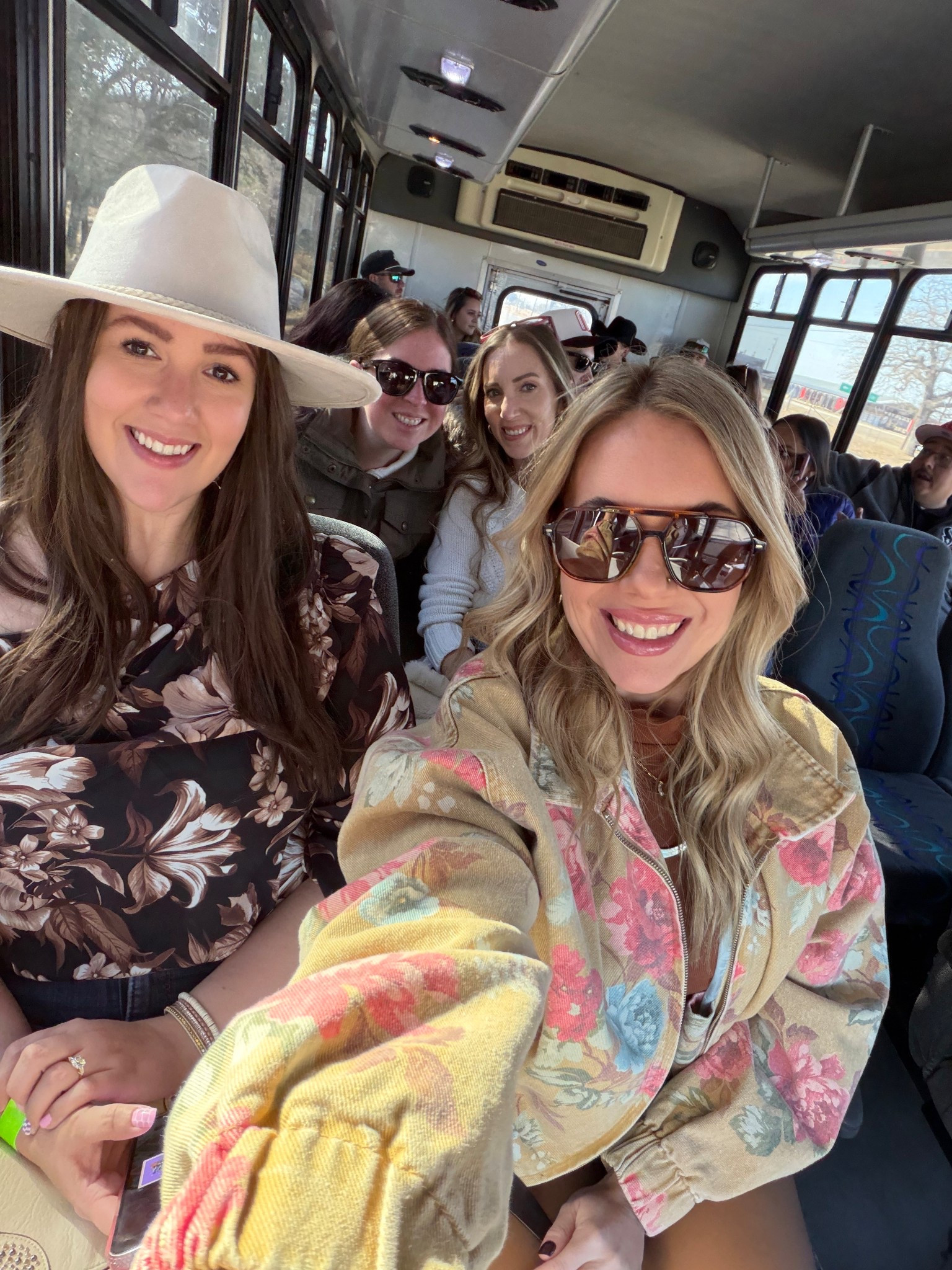 This jacket is old from Anthro but I did find a similar on on Amazon! Also linked my new Amazon sunglasses! 

#LTKootd