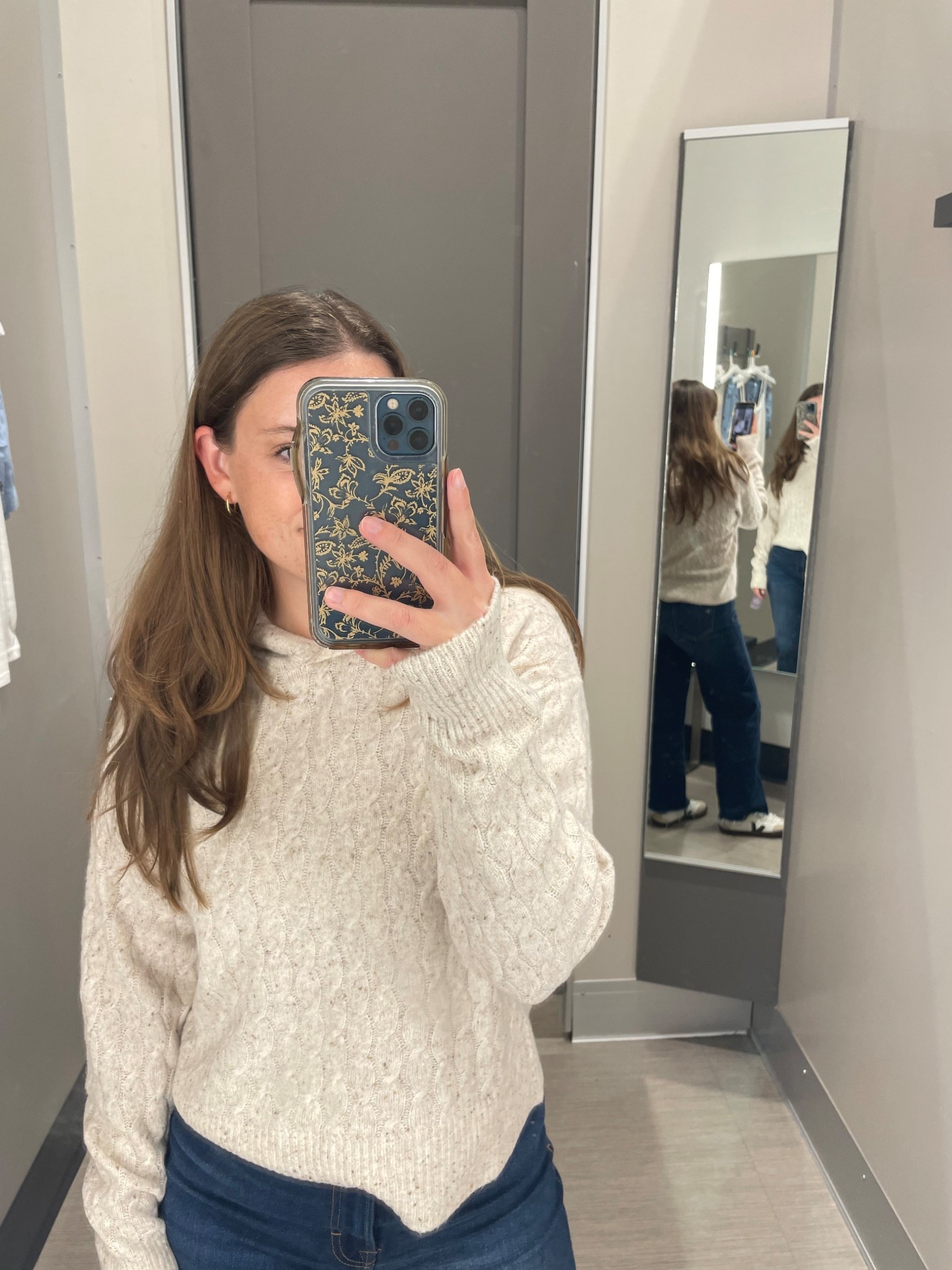 The coziest sweater for chilly fall days! 

#LTKStyleTip #LTKFindsUnder50