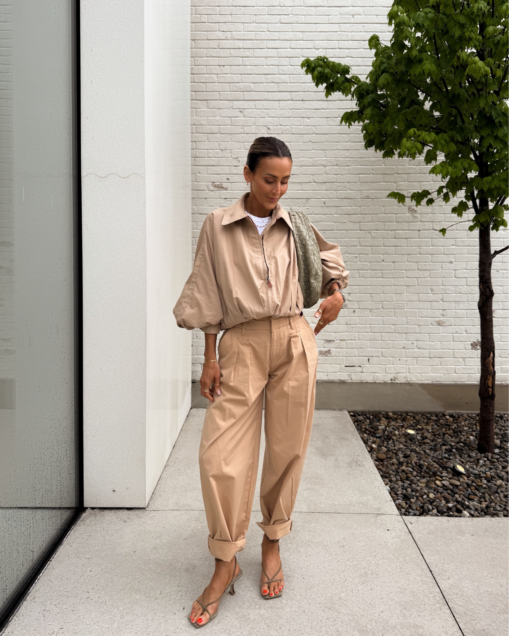 Same outfit different look by rolling up the cuffs! 

#LTKgrwm #LTKootd #LTKOver40