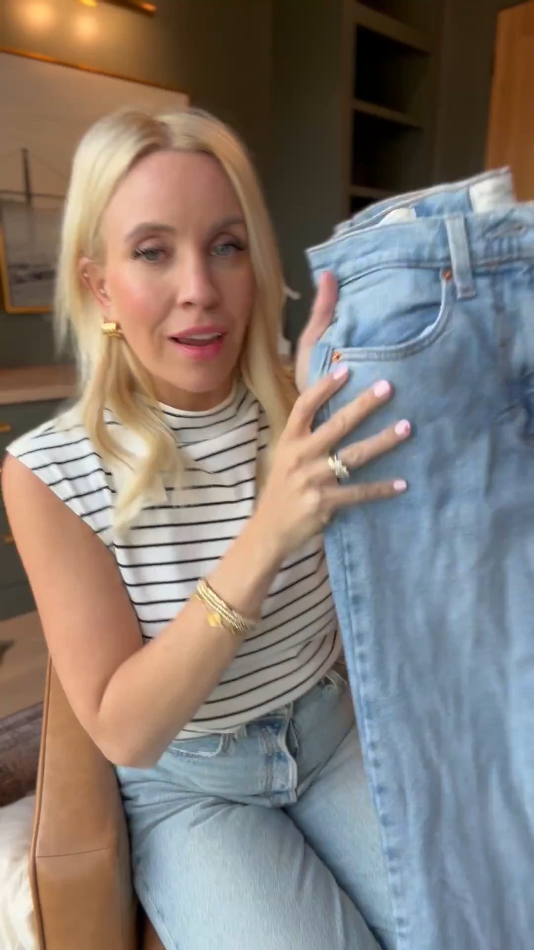 These jeans are a 10! They look just like a designer brand and fit so cute! 

#LTKootd #LTKdayinmylife #LTKgrwm