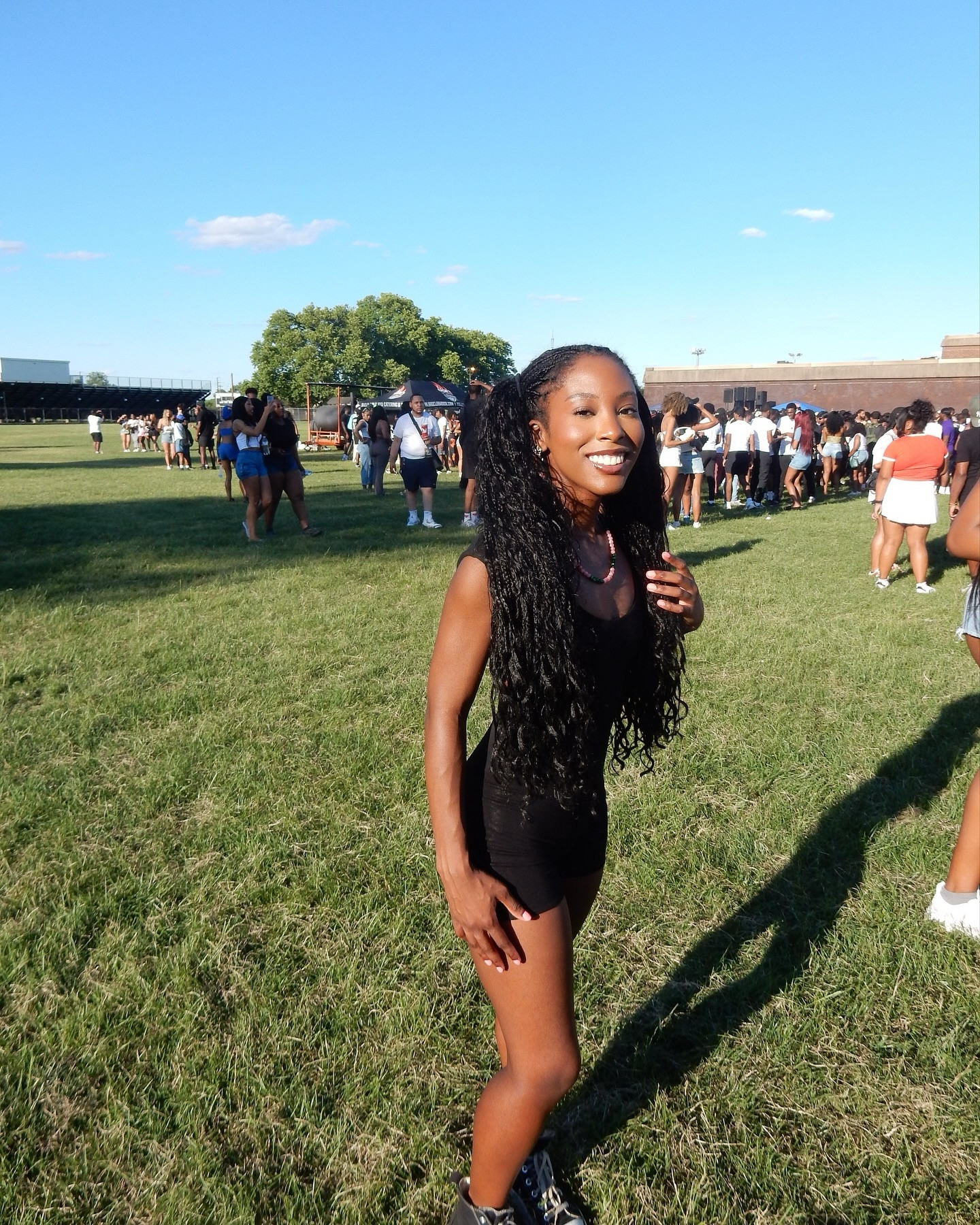 💗💚 ☀️ 
Nothing like a classic black jumpsuit 💗