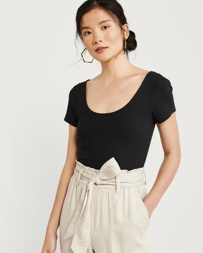 Short-Sleeve Scoopneck Bodysuit | Abercrombie & Fitch US & UK