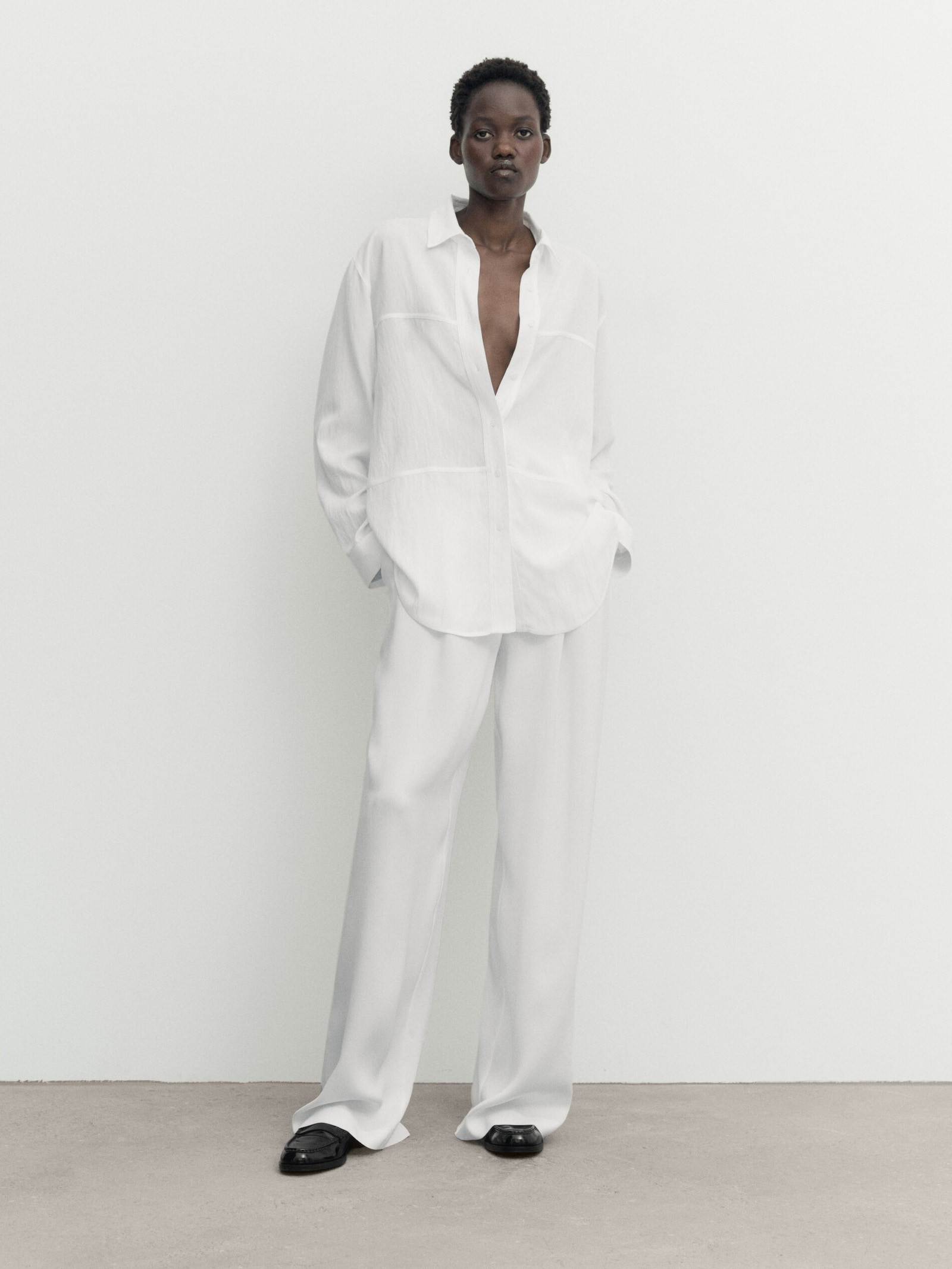 Flowing shirt with seam detail | Massimo Dutti UK