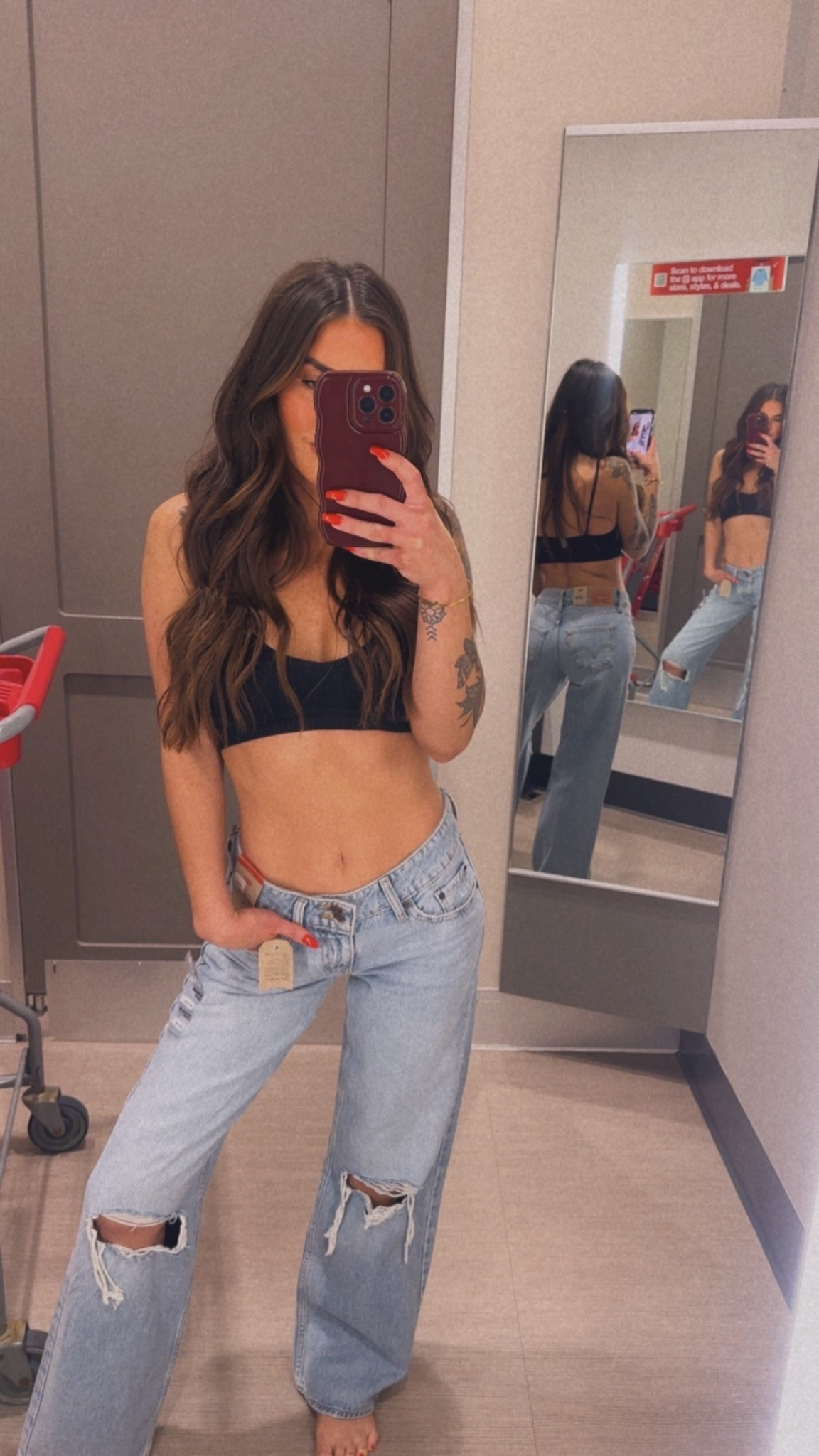 These low rise Levi’s are perfect 😍 

#LTKootd #LTKgrwm #LTKdayinmylife