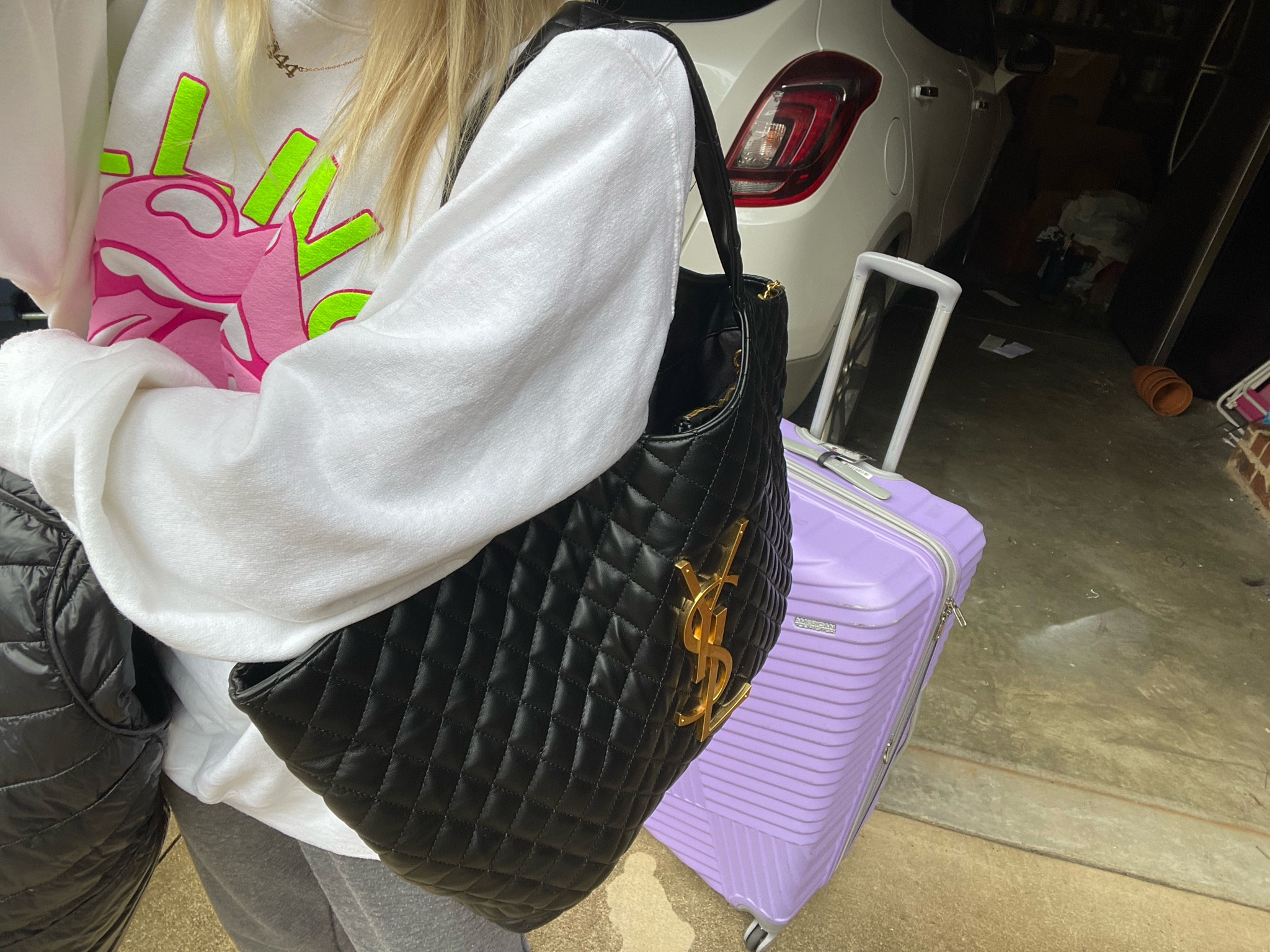 BEST SCHOOL BAG/BIG TOTE ON SALE! 

#LTKCyberweek #LTKHoliday #LTKGiftGuide