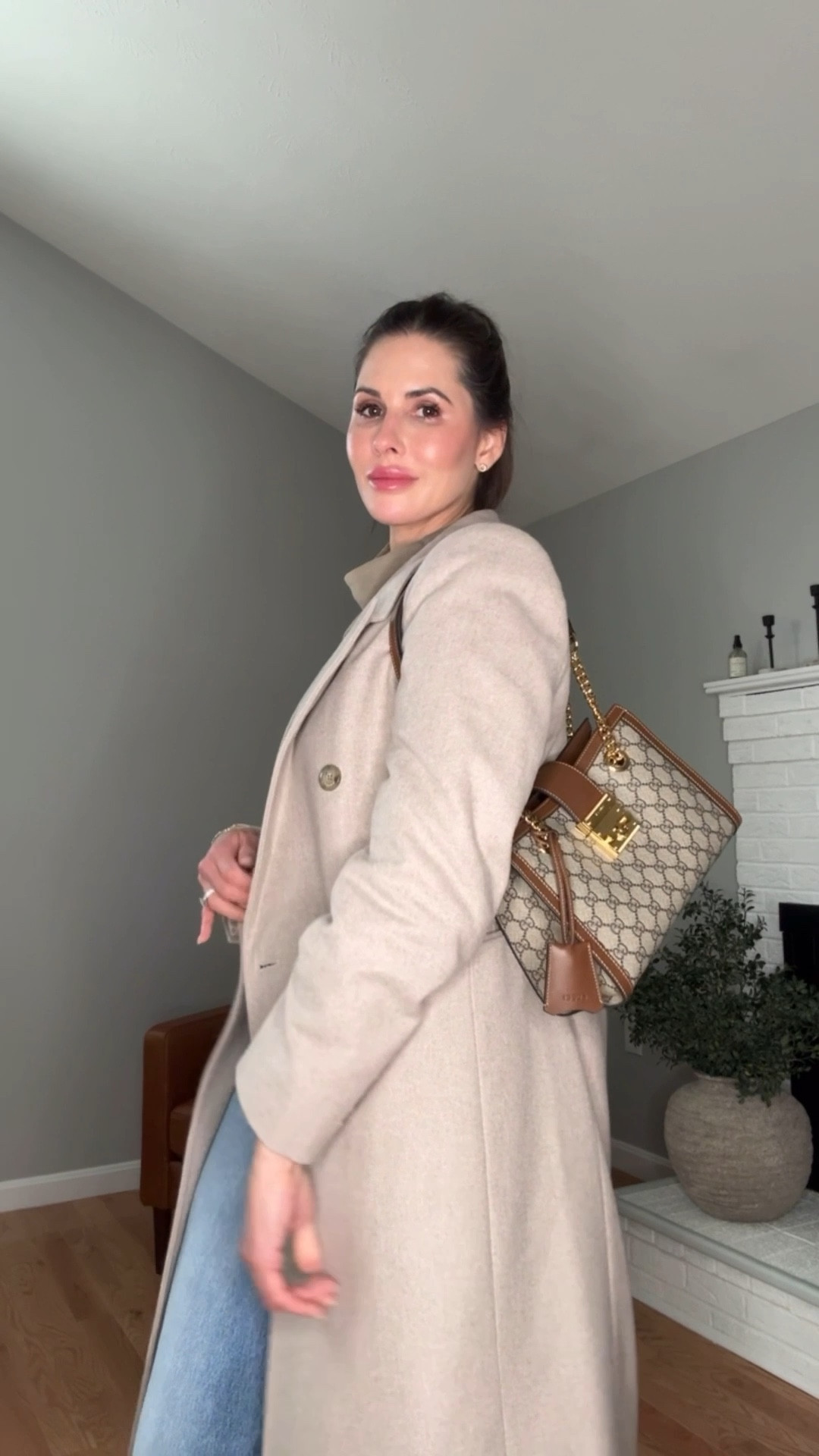 Happy Monday !
Day 4 of everyday looks 



#LTKFindsUnder50 #LTKootd #LTKFindsUnder100