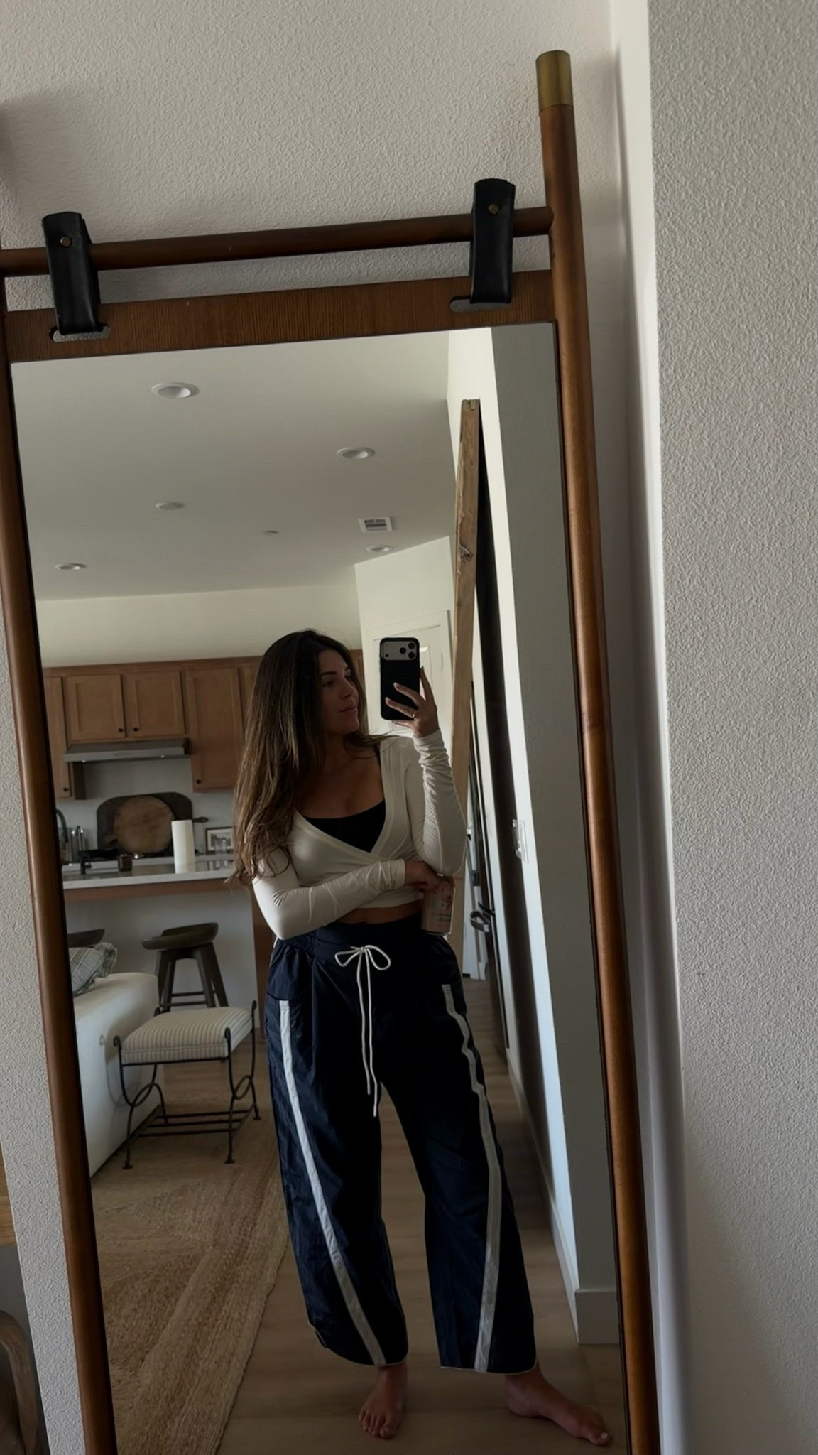Cute postpartum outfit