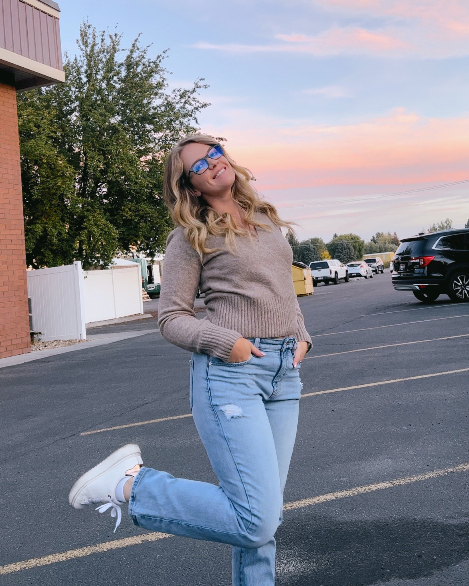 Sweater weather is here 

#LTKSeasonal #LTKfindsunder100