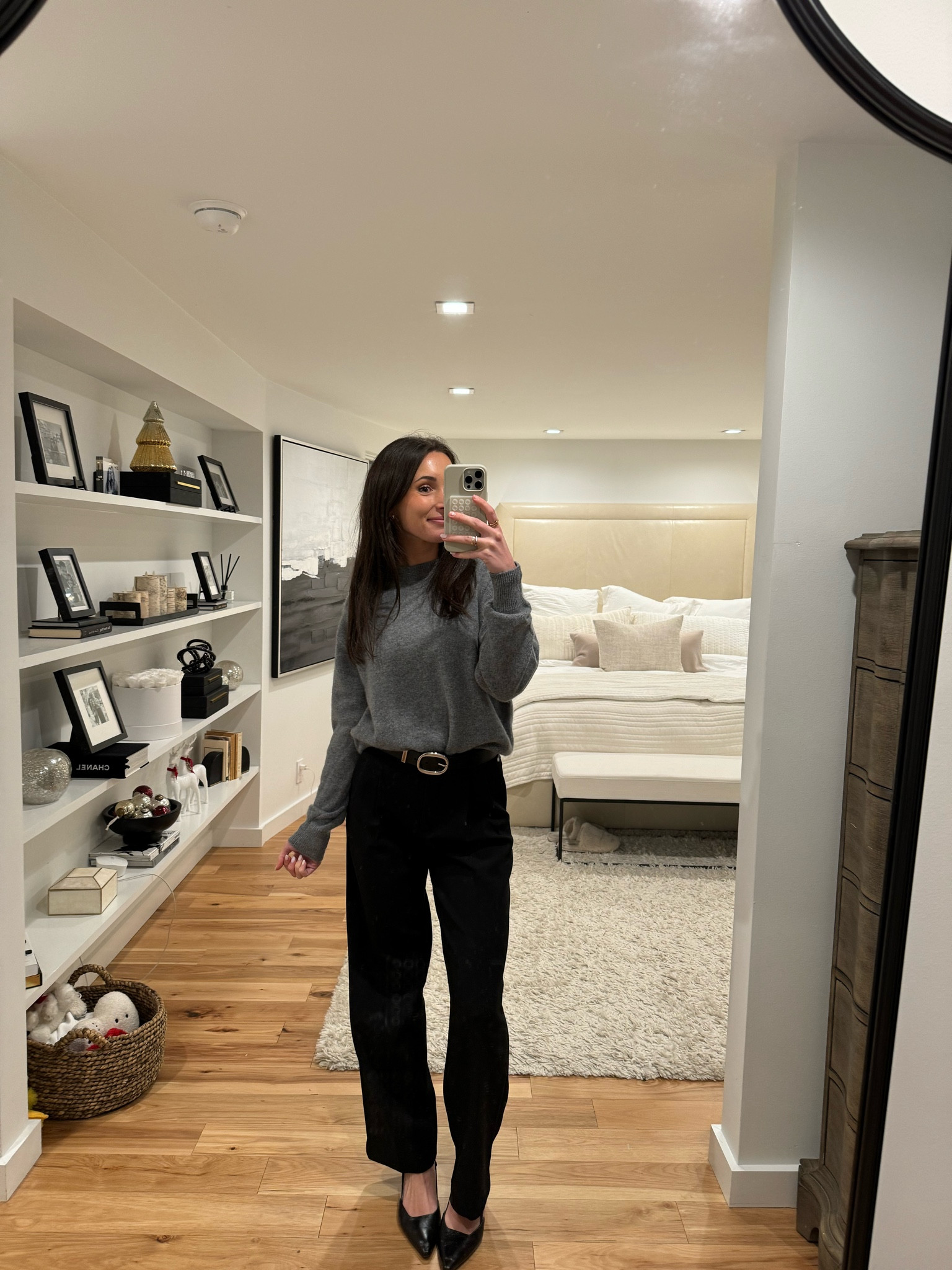 Comfiest sweater ever @aritzia #aritziapartner