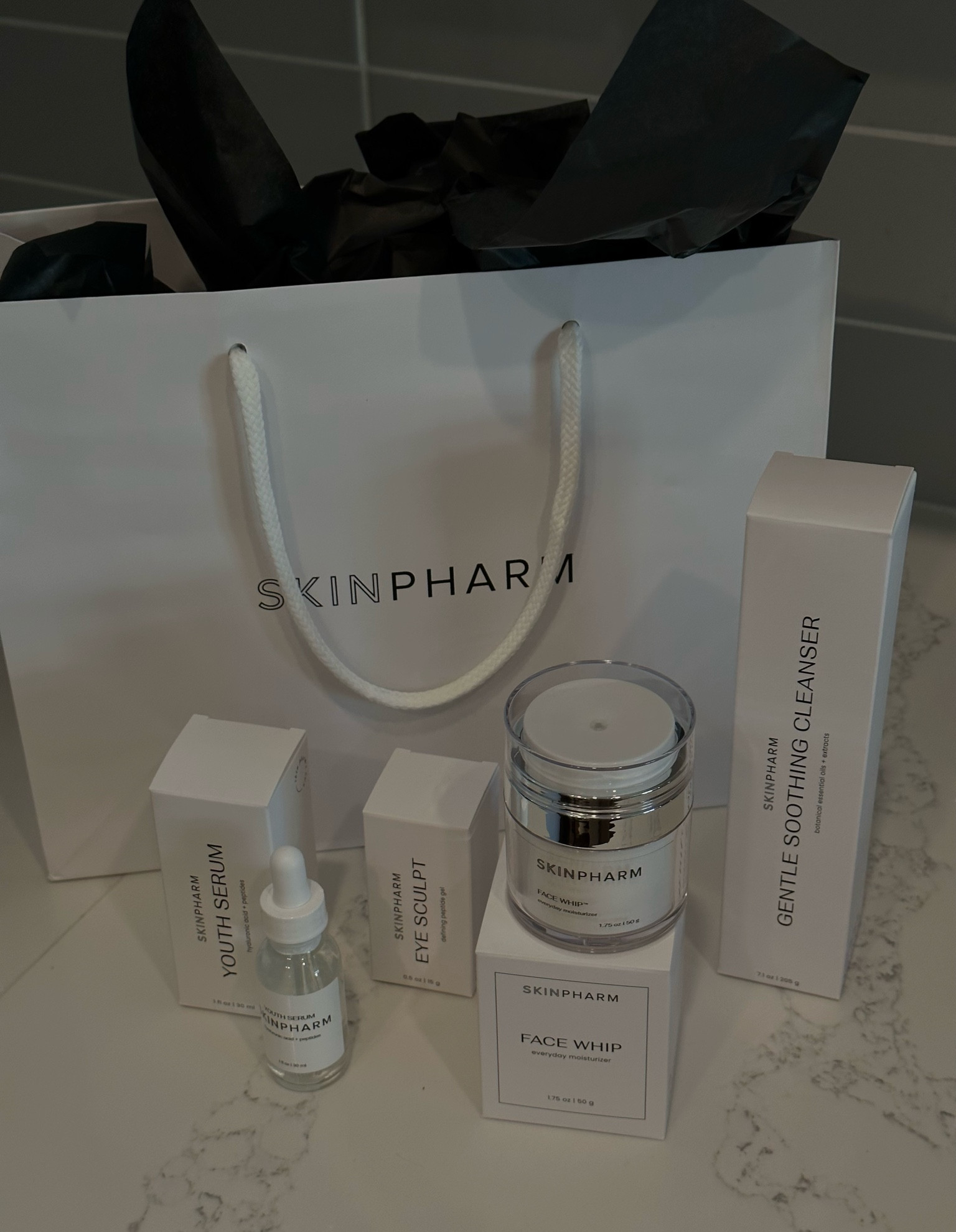 New Skin Pharm 😍😍😍

#LTKbeauty #LTKtravel #LTKGiftGuide