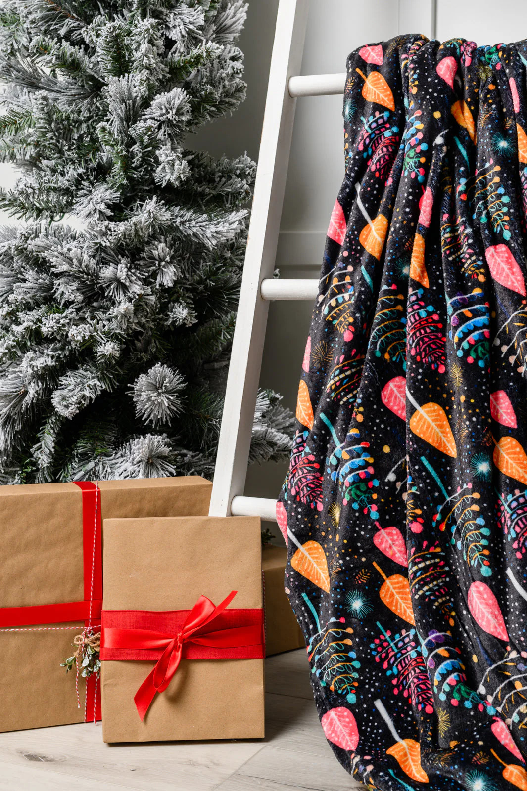 Holiday Fleece Blanket in Neon Trees | Casual Chic Boutique