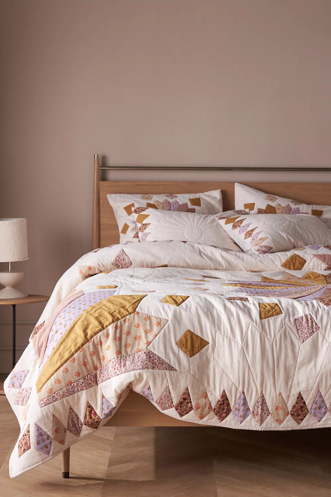 Dusk Applique Quilt | Anthropologie (UK)