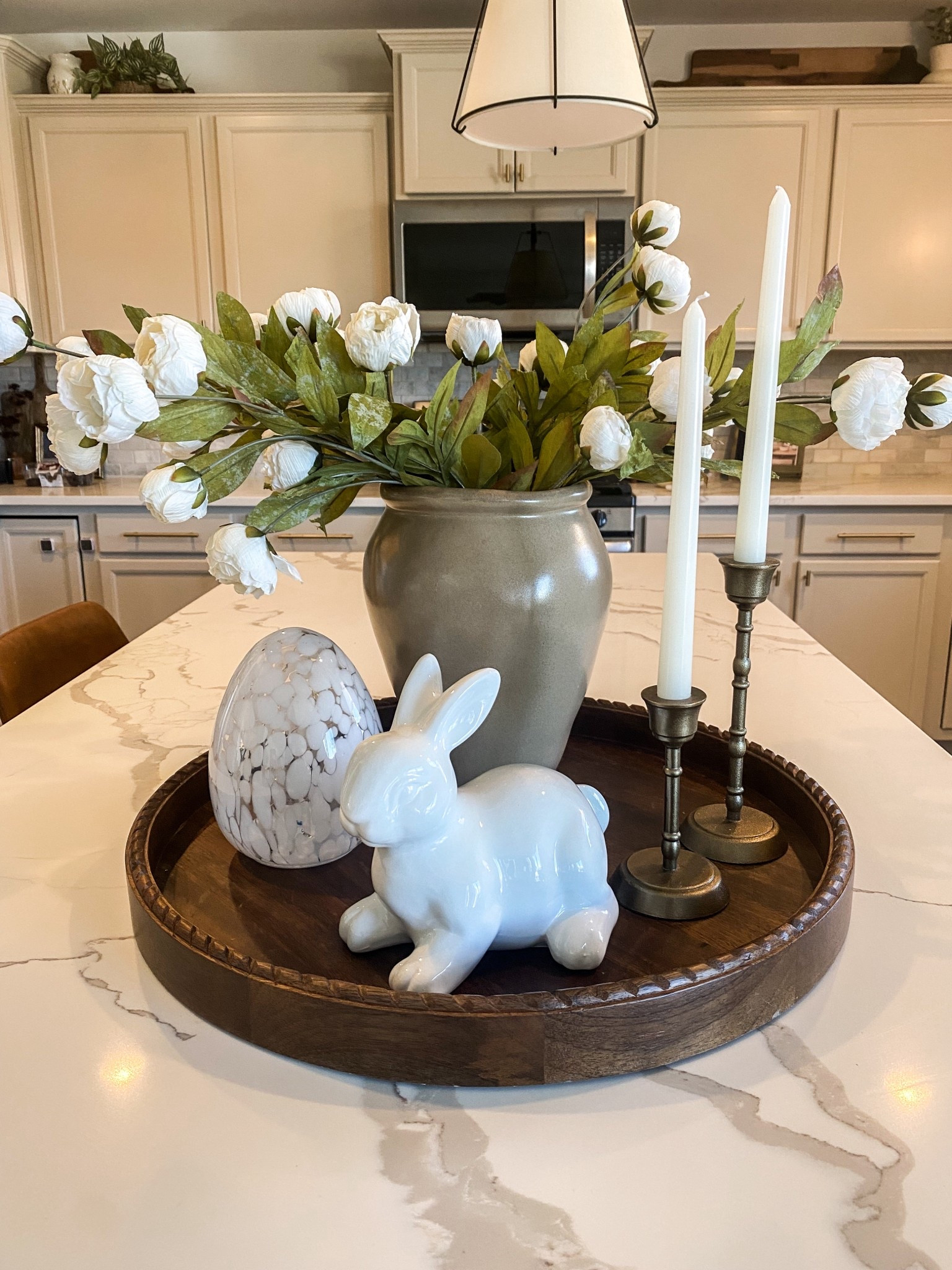 Easter centerpiece idea! 

#LTKSeasonal #LTKHome #LTKdayinmylife