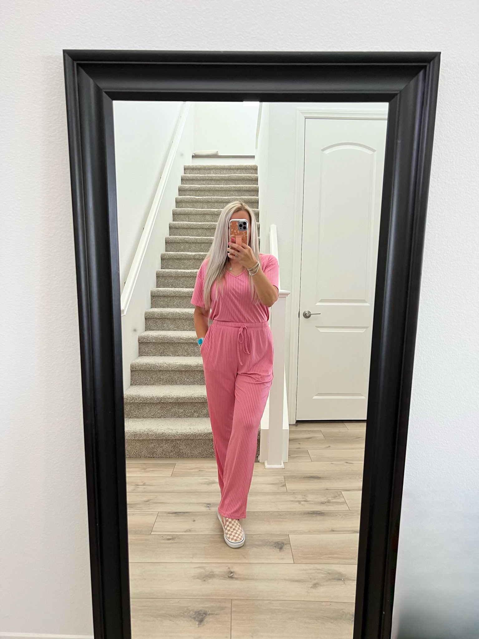 Loving my new two-piece lounge wear / sleep wear set in hot pink! Wearing size small. So comfortable and it has pockets. Comes in multiple colors! Also great for travel/vacation! 

#LTKStyleTip #LTKTravel #LTKActive