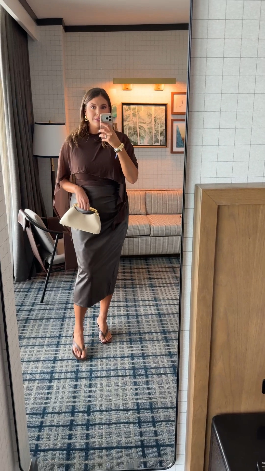 Chocolate brown is the color of fall 🤎 A draped top + faux leather midi skirt makes the easiest elevated outfit for dinners, events, or date night.

brown fall outfit, faux leather skirt outfit, size 14 outfit, chocolate brown top, size large fall outfit, elevated fall fashion, fall date night look

#LTKCon #LTKMidsize #LTKWorkwear