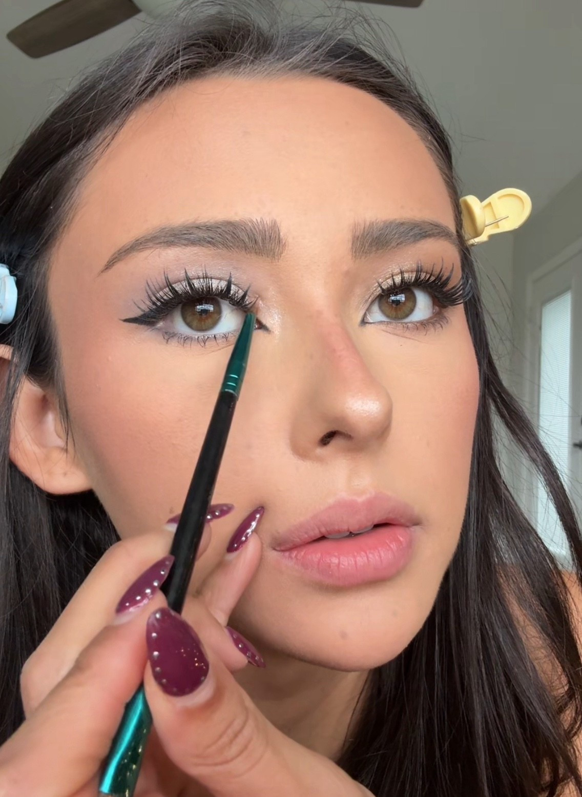 silver vs gold makeup look 🩶 💛

#LTKFindsUnder100 #LTKgrwm #LTKBeauty